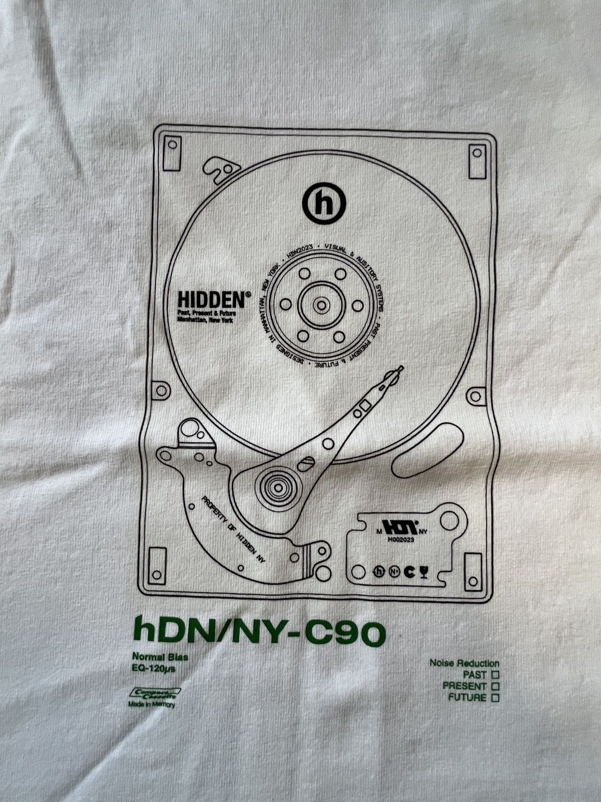 HIDDEN Hidden NY hard drive mini tee Size US M / EU 48-50 / 2 - 2 Thumbnail