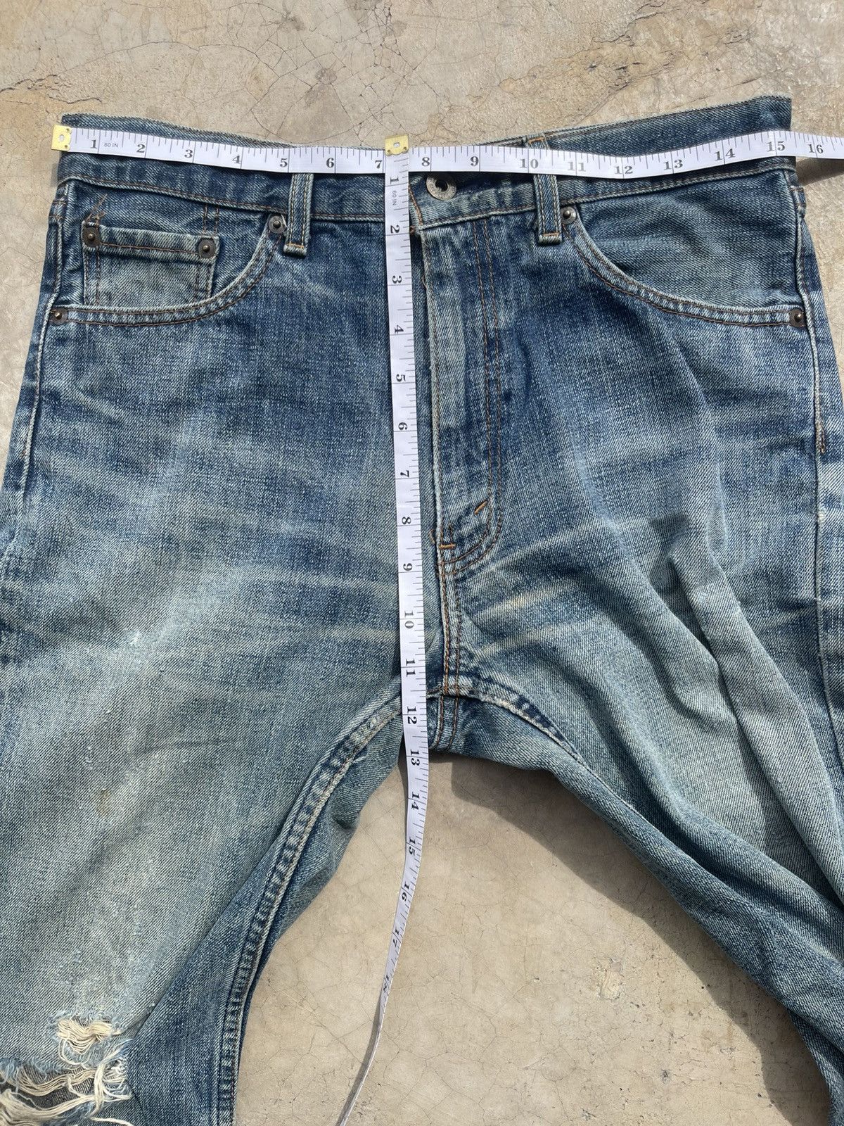 Levi's Levi’s 502 Made in Japan Dark Wash Distressed Thrashed Denim Size US 31 - 20 Thumbnail