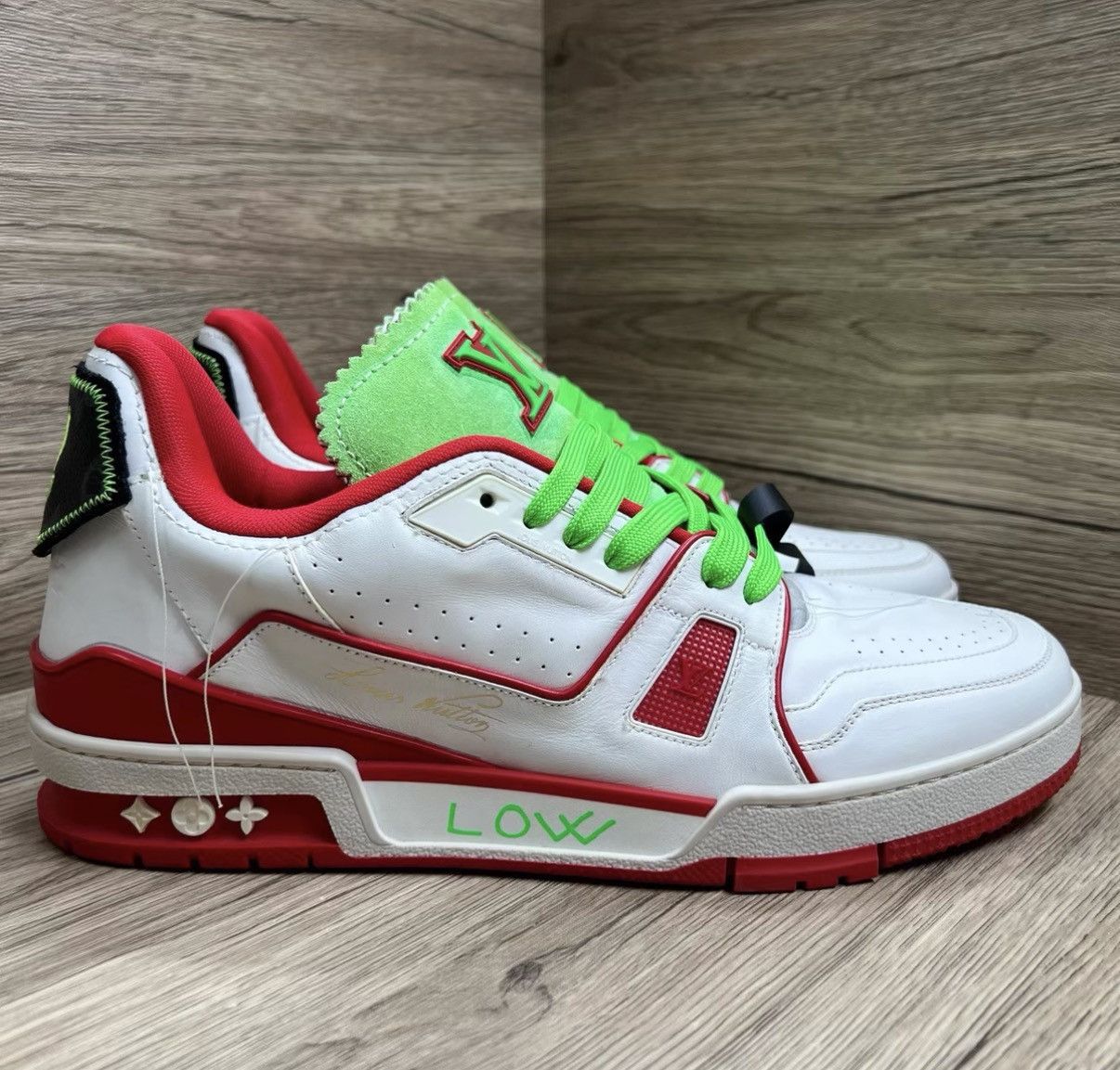 Louis Vuitton Louis Vuitton Trainer Green & Red Sneakers J41 Size US 9.5 / EU 42-43 - 4 Thumbnail