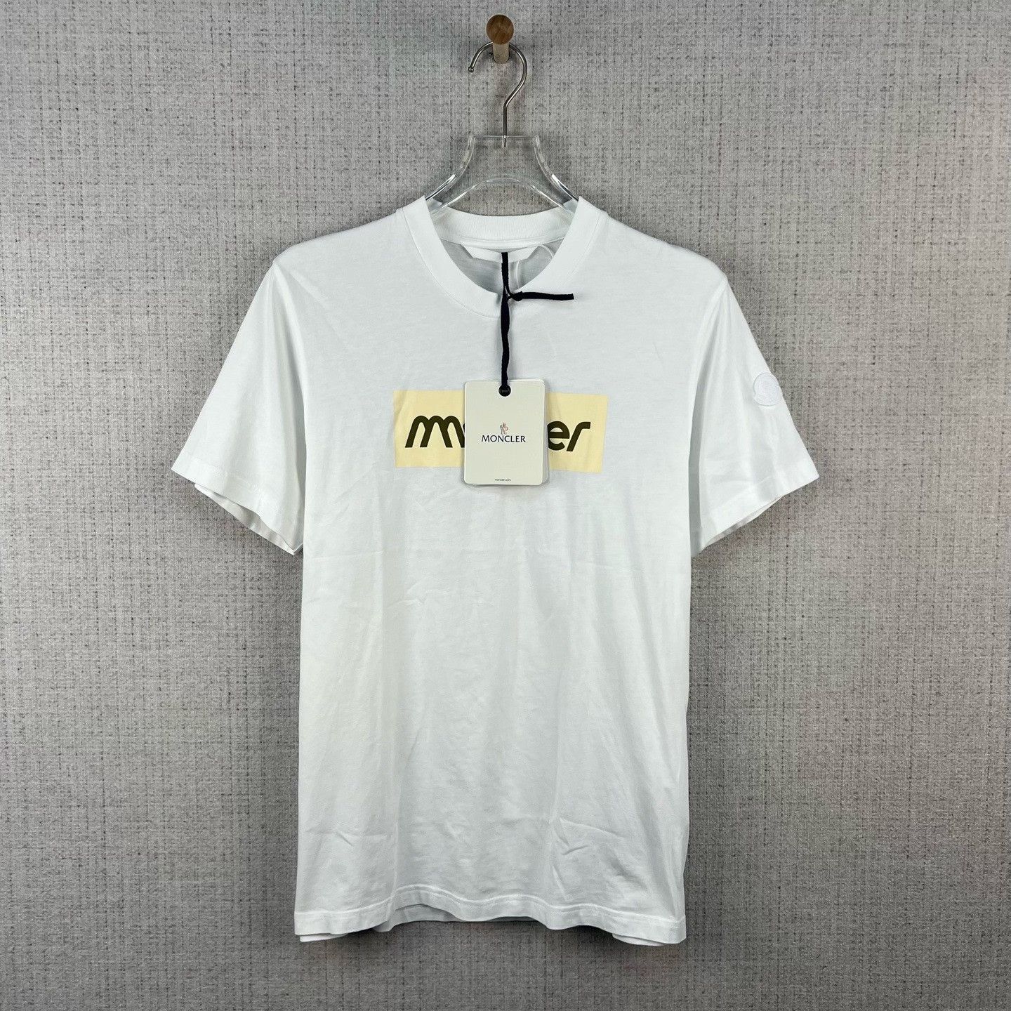 Moncler Moncler Letter Print Crew Neck T-Shirt Size US M / EU 48-50 / 2 - 1 Thumbnail