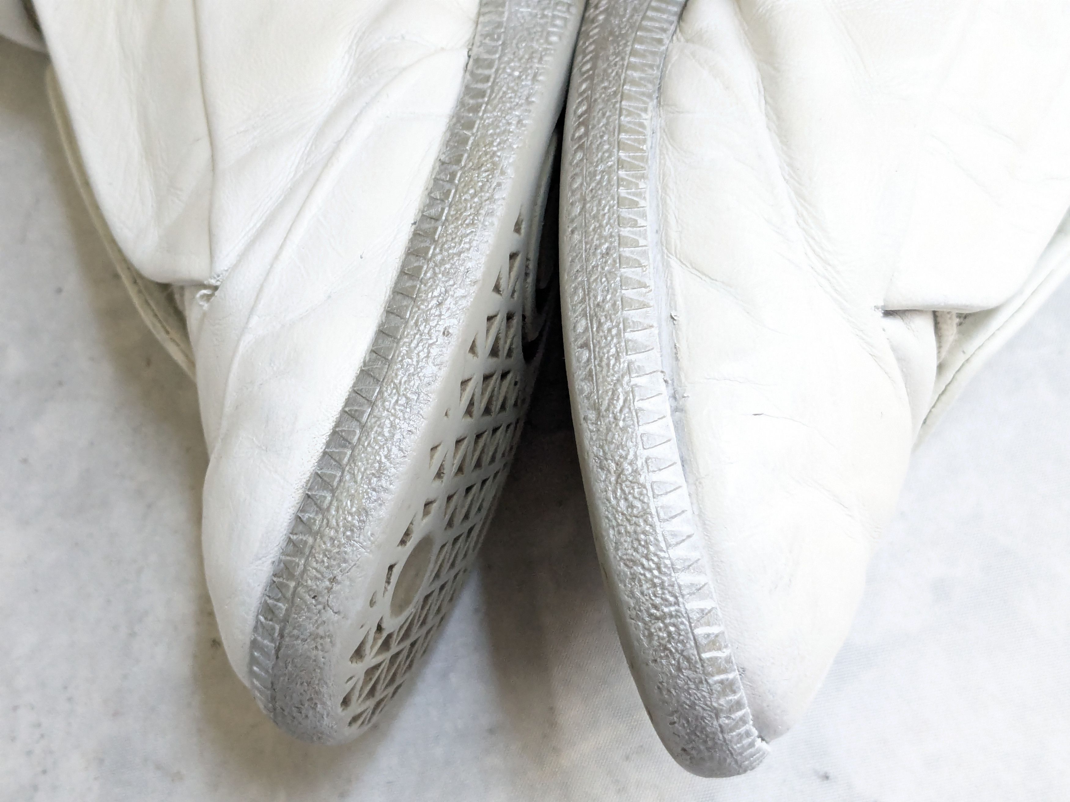 Maison Margiela Maison Margiela Future White Silver 9 42 High Tops Size US 9 / EU 42 - 13 Thumbnail