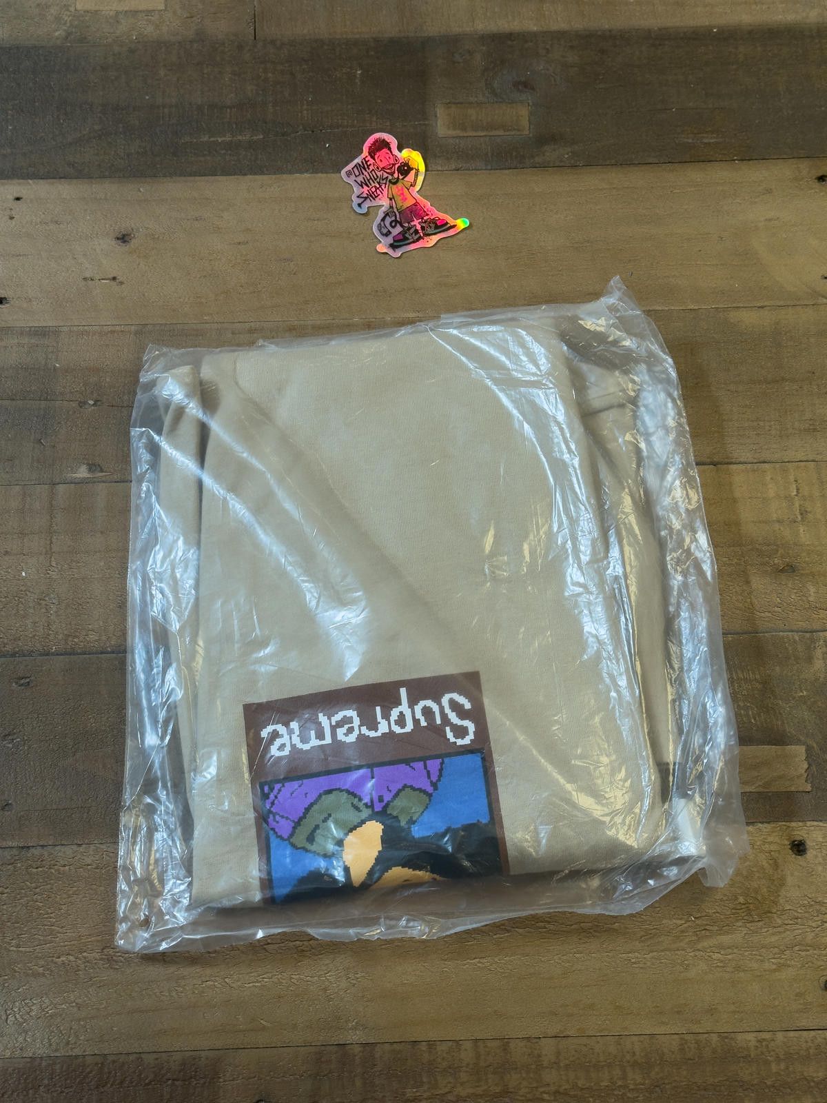 Supreme Supreme Emo Logo Tee Size Large Size US L / EU 52-54 / 3 - 3 Thumbnail