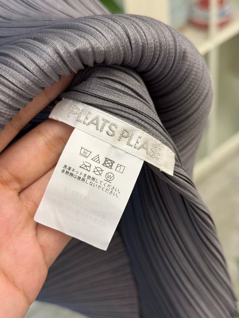 Issey Miyake Issey Miyake size:3 Dark grey pleated vest Size S / US 4 / IT 40 - 3 Thumbnail