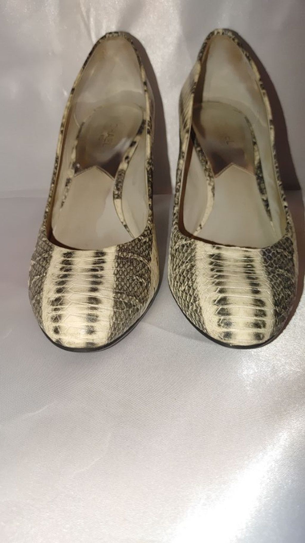 Michael Kors Michael Kors Cairo Snakeskin Heels Size 10M Size US 10 / IT 40 - 4 Thumbnail