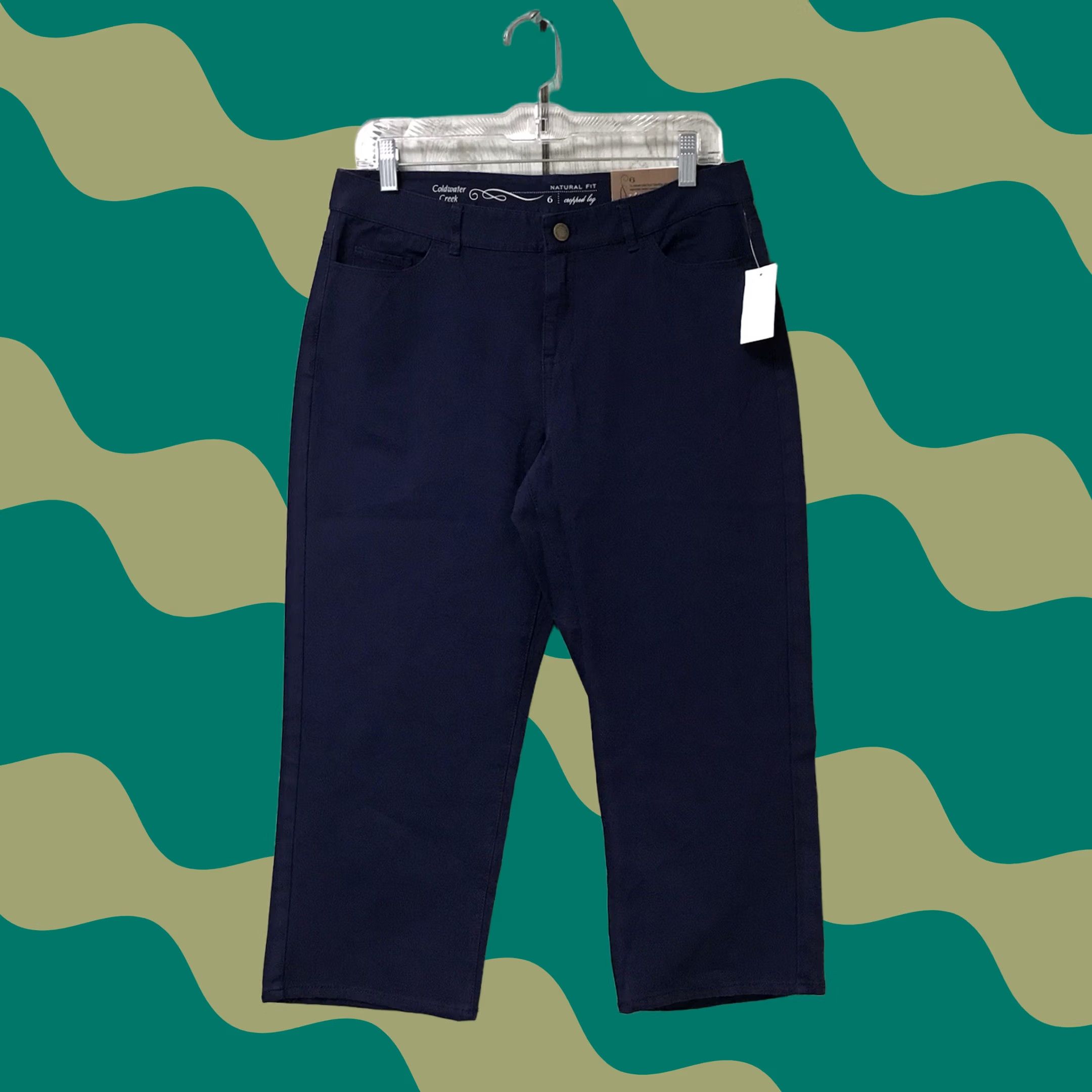 Coldwater Creek Coldwater Creek Women Navy Blue Natural Fit Bi-Stretch Cropped Leg Capri Pants 6 Size 28" / US 6 / IT 42 - 1 Thumbnail