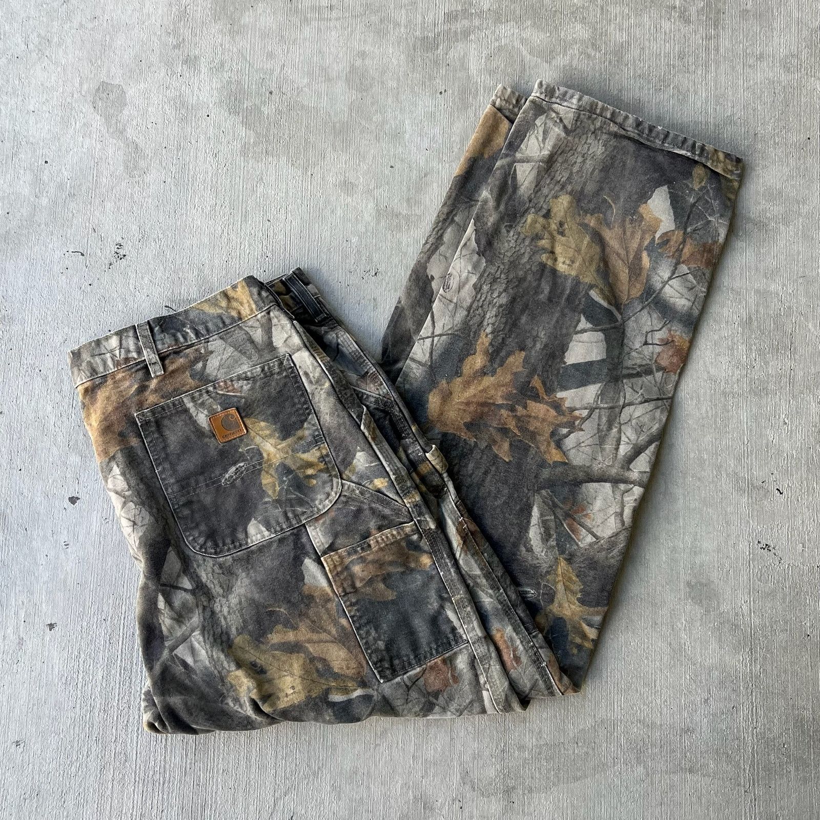 Carhartt × Vintage Carhartt realtree camo work wear carpenter pants Size US 40 / EU 56 - 1 Thumbnail