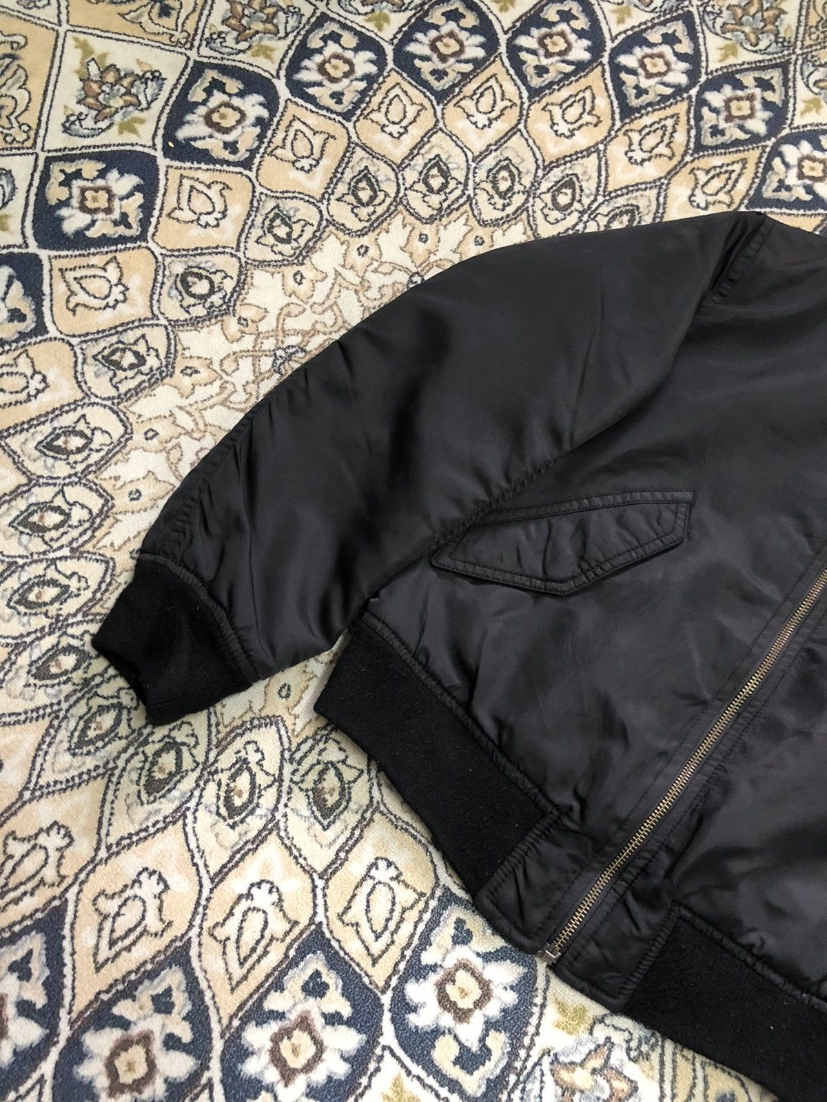 Japanese Brand 🏴 Vintage Uniqlo Black Minimalist Bomber Jacket Size M / US 6-8 / IT 42-44 - 3 Thumbnail