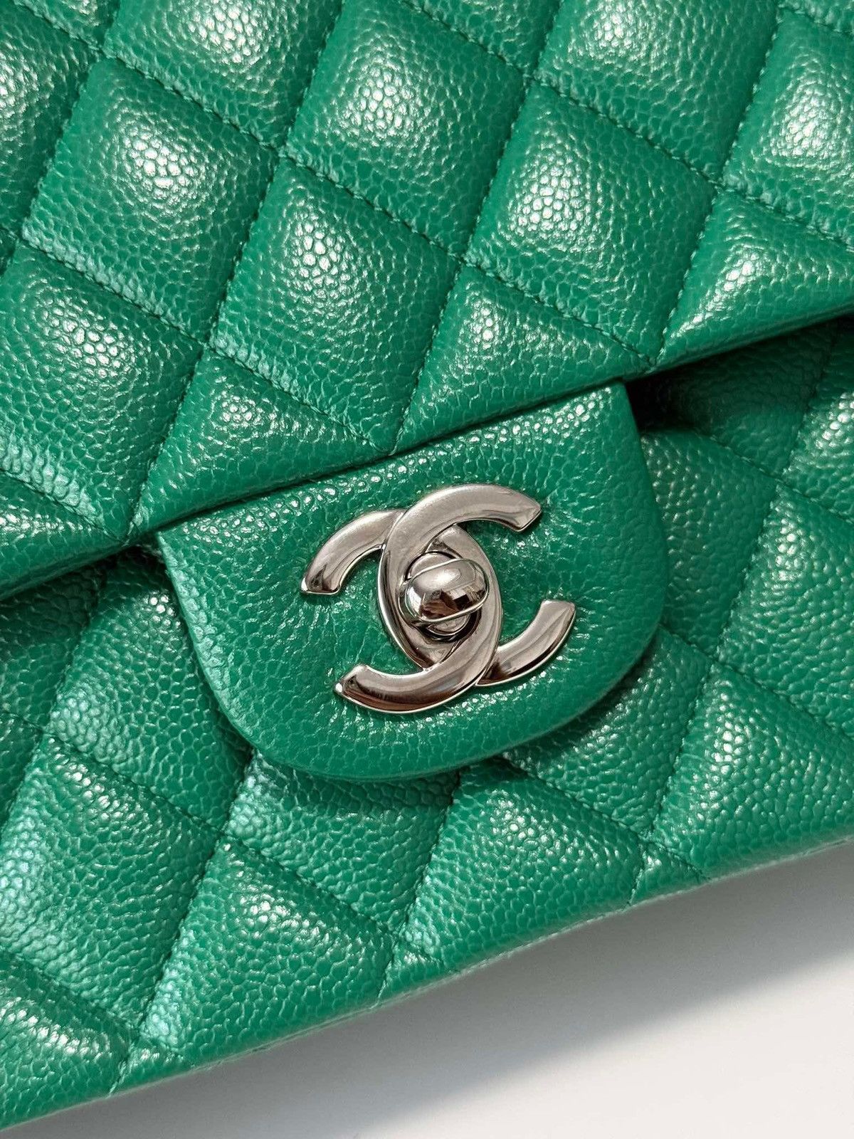 Chanel Chanel Double Flap Caviar Medium Size ONE SIZE - 6 Thumbnail