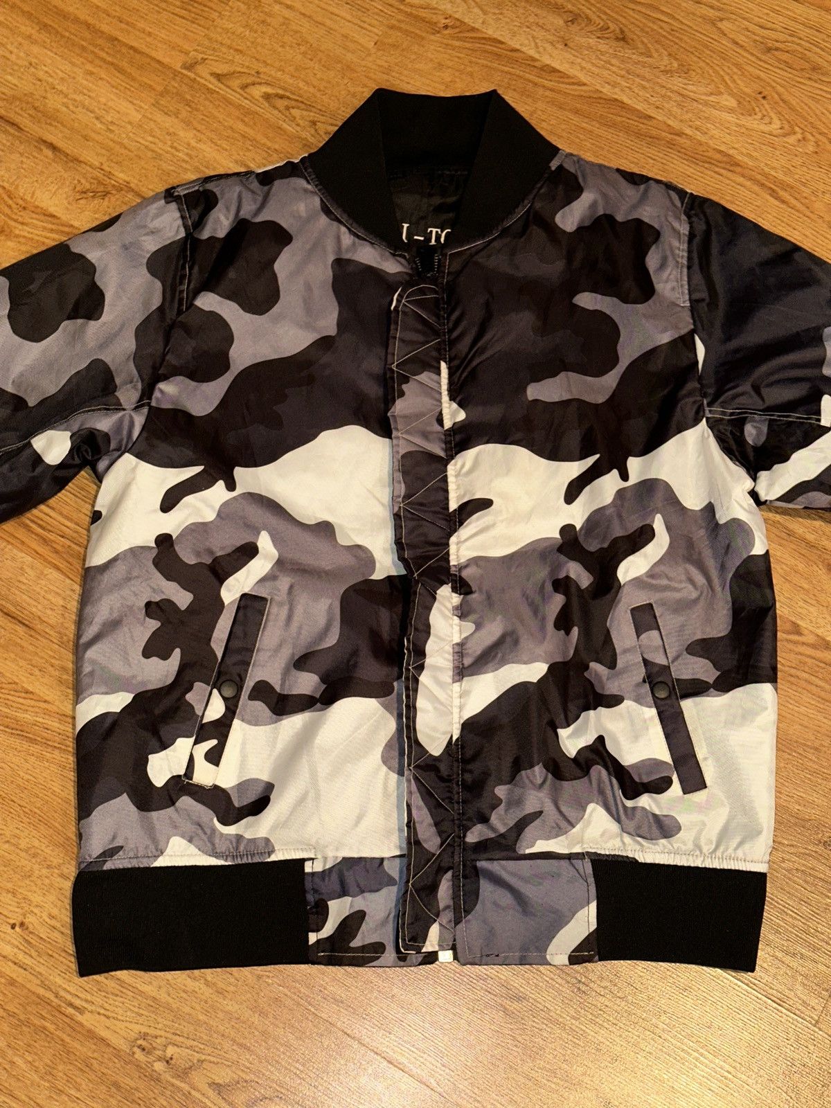Rihanna Rihanna Anti 2016 World Tour Reversible Bomber Jacket FLAWS Size US L / EU 52-54 / 3 - 13 Thumbnail