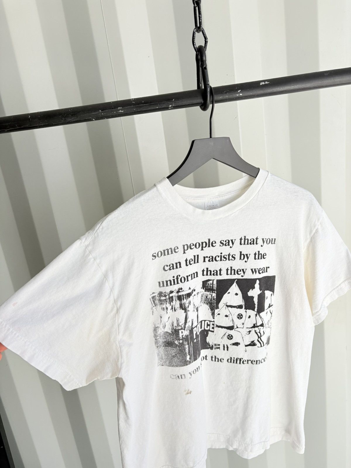 Vintage Vintage Racist Cops Shirt Faded Distressed GRUNGE Band Size US XL / EU 56 / 4 - 2 Thumbnail
