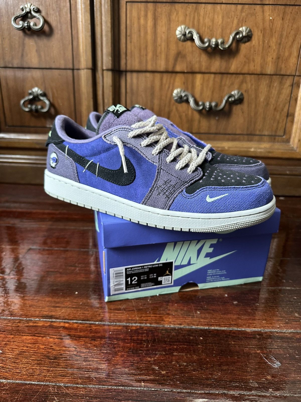Jordan Brand NIKE JORDAN 1 RETRO LOW OG ZION WILLIAMSON VOODOO ALTERNATE Size US 12 / EU 45 - 1 Thumbnail