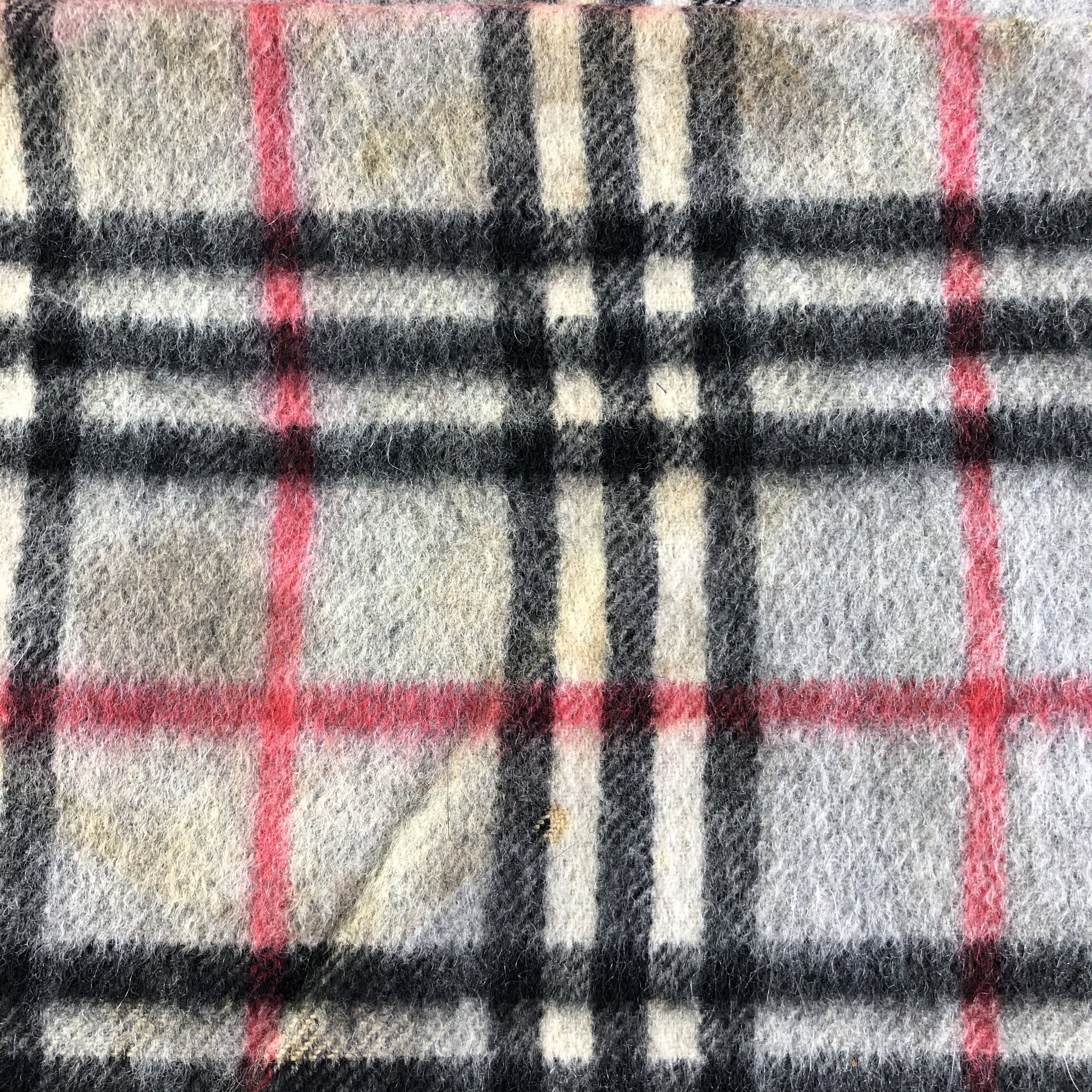 Burberry Burberry Cashmere Scarf / Muffler / Neckwear P589 Size ONE SIZE - 10 Thumbnail