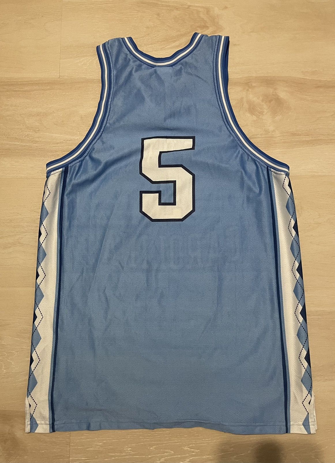 Nike × Vintage Vintage 90’s Nike UNC Basketball Jersey Size US L / EU 52-54 / 3 - 5 Thumbnail