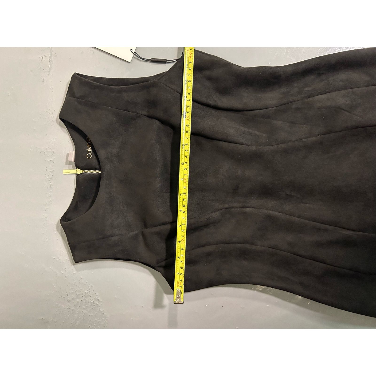 Calvin Klein Calvin Klein Suede Dress Suede New With Tags Size 4 Size S / US 4 / IT 40 - 7 Thumbnail