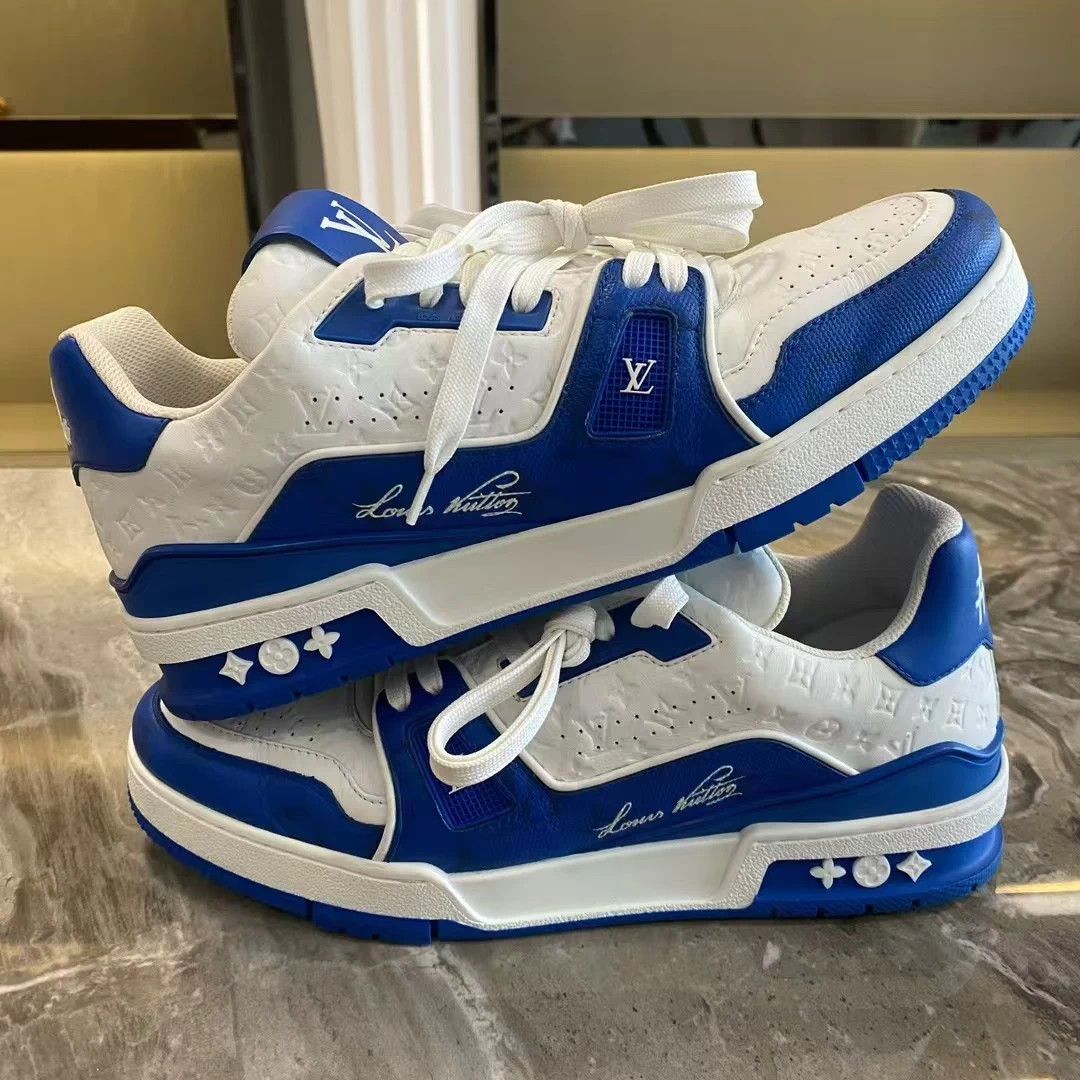 Louis Vuitton LOUIS VUITTON Trainer White Blue 41 95 New OG Box Size US 8 / EU 41 - 6 Thumbnail
