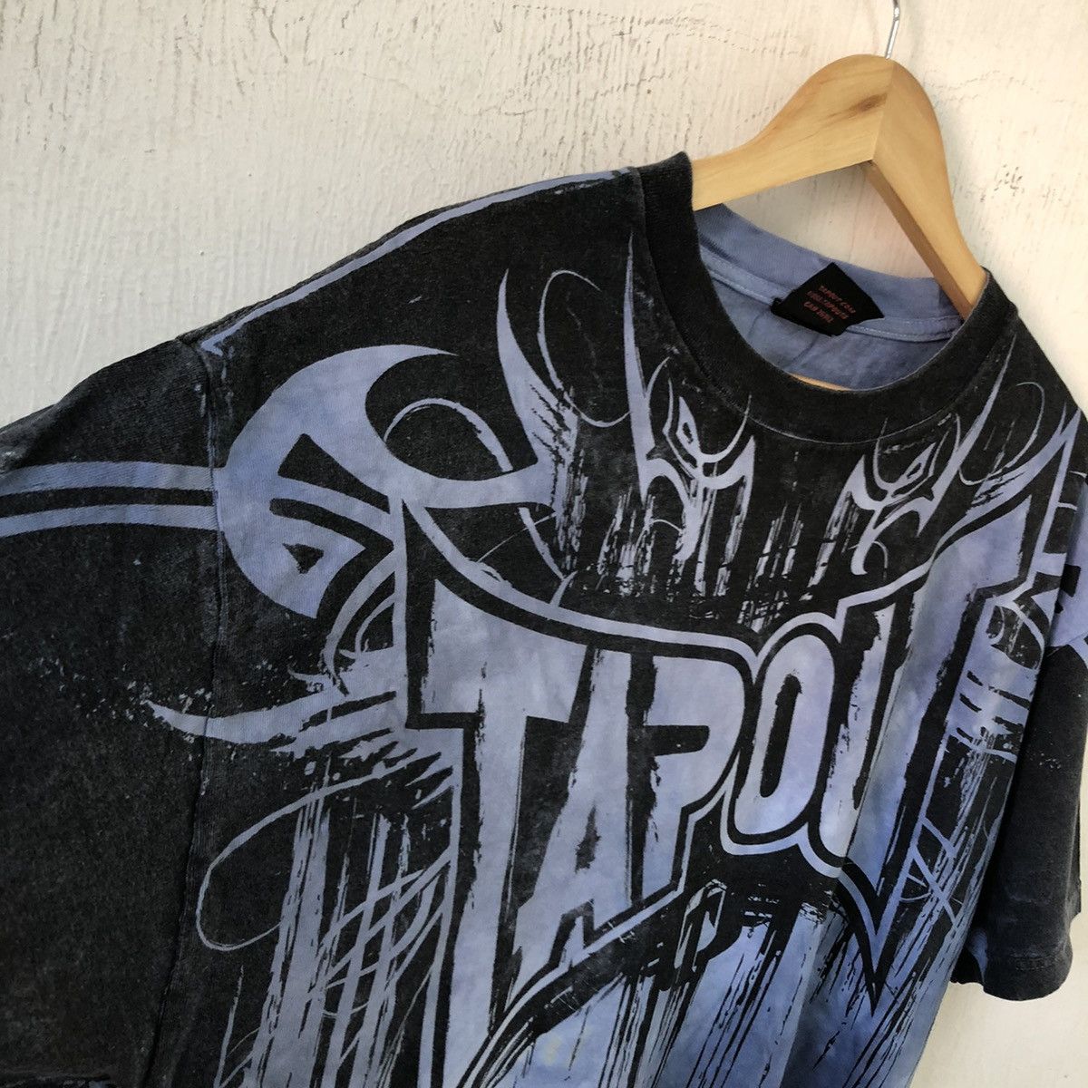 Affliction × Tapout × Vintage OVP TapoutTee Shirt Blue XL Mad Size US XL / EU 56 / 4 - 6 Thumbnail