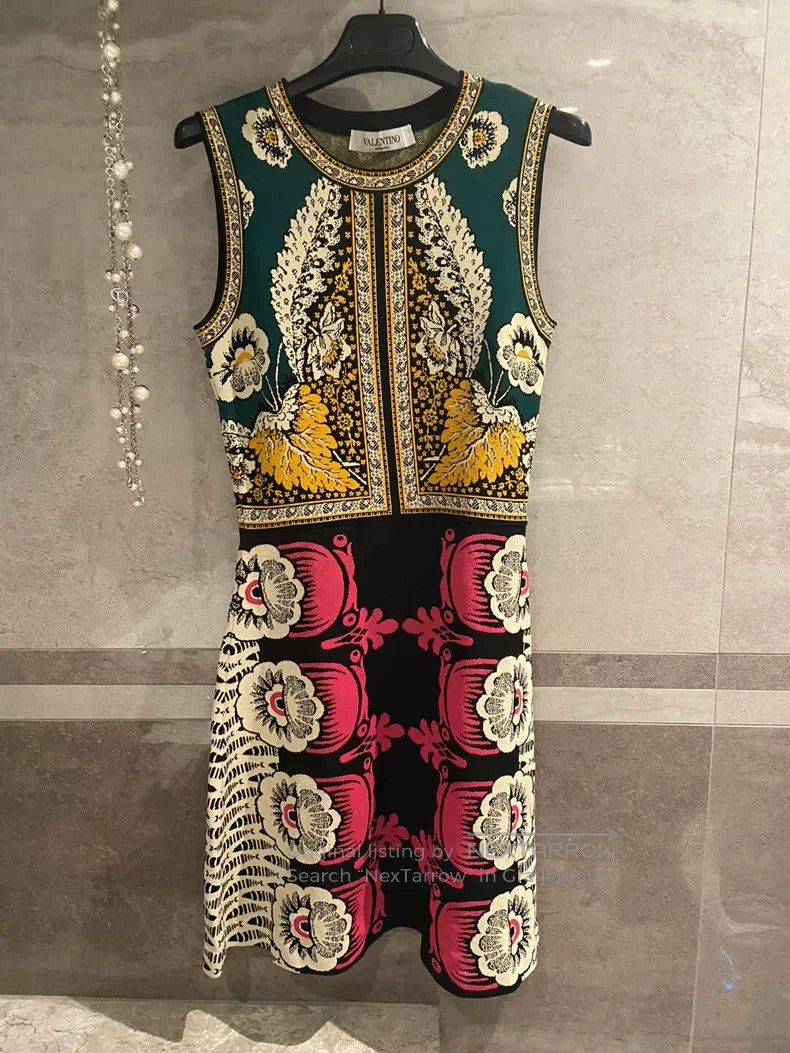 Valentino Valentino Floral knitted dress Size S / US 4 / IT 40 - 1 Thumbnail