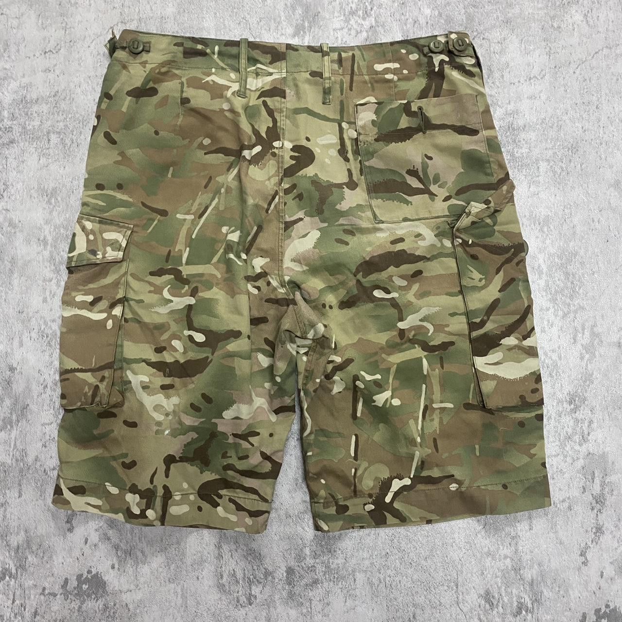 Other Khaki shorts Military Army Vacation Summer Size US 32 / EU 48 - 2 Thumbnail
