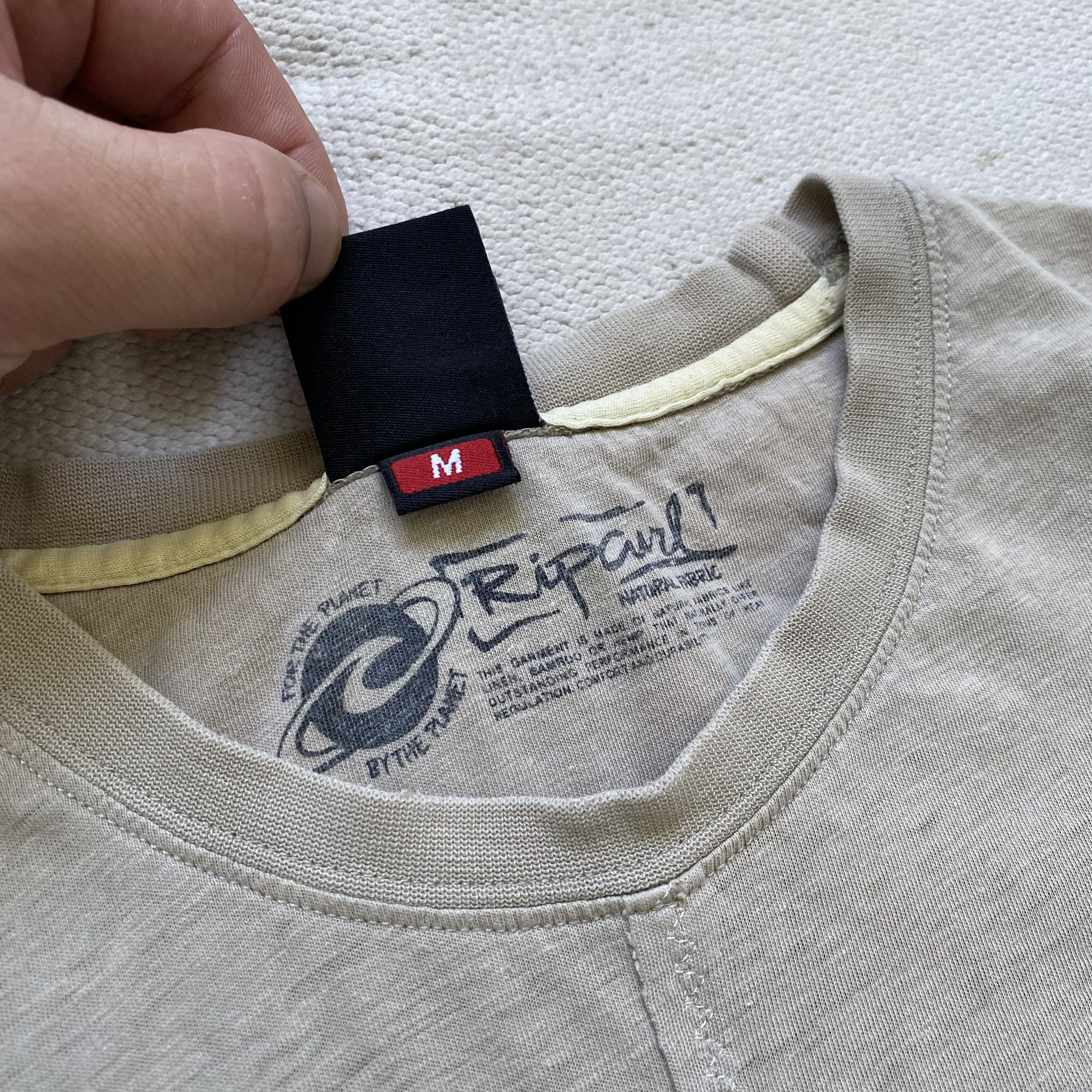 Rip Curl 🏄‍♂️ Crazy Vintage 90s Rip Curl Logo tee distressed Size US M / EU 48-50 / 2 - 6 Thumbnail