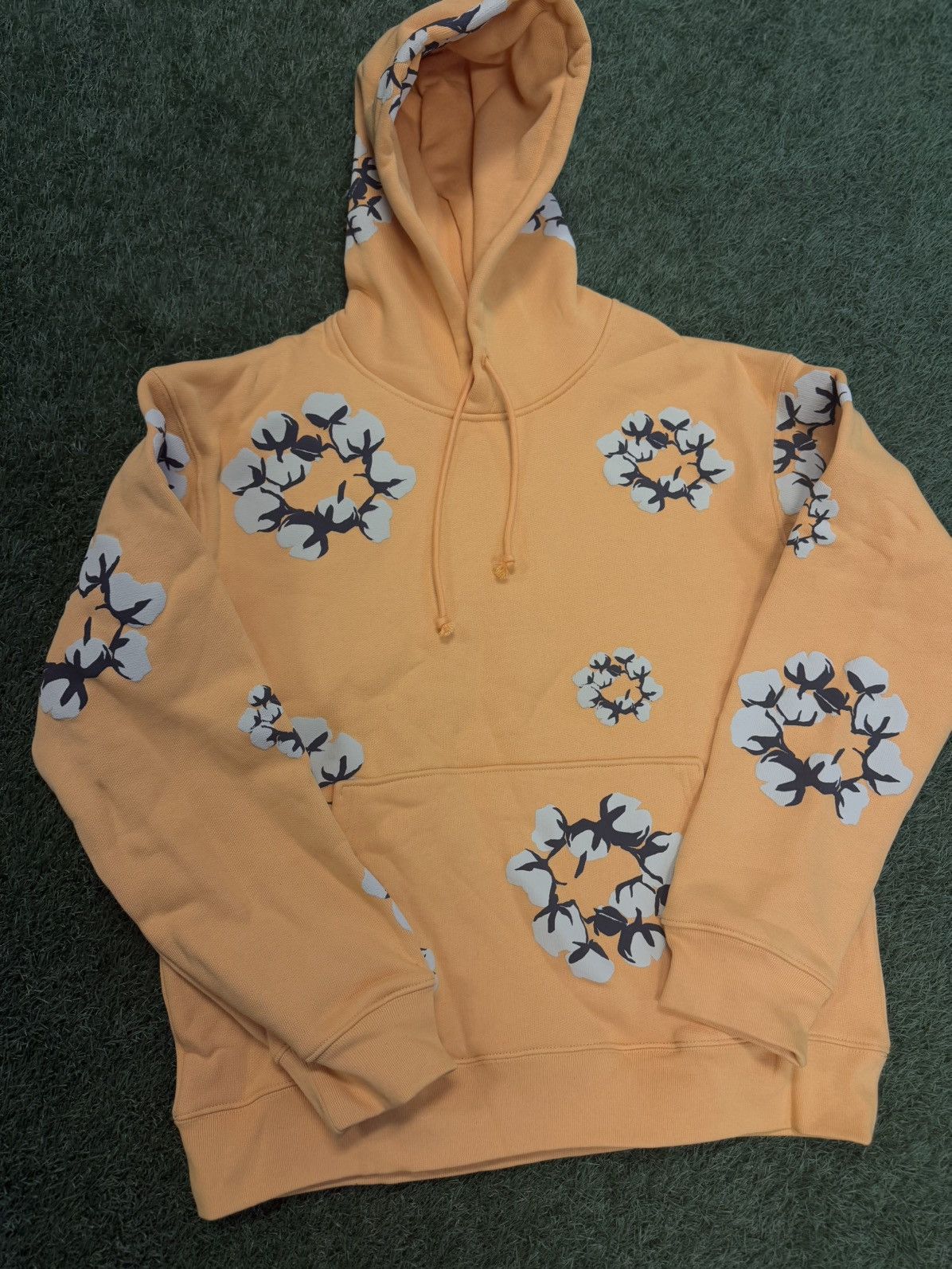 Cactus Plant Flea Market × DENIM TEARS Denim Tears x CPFM Cotton Wreath Hoodie Size M (NEW) Size US M / EU 48-50 / 2 - 3 Thumbnail