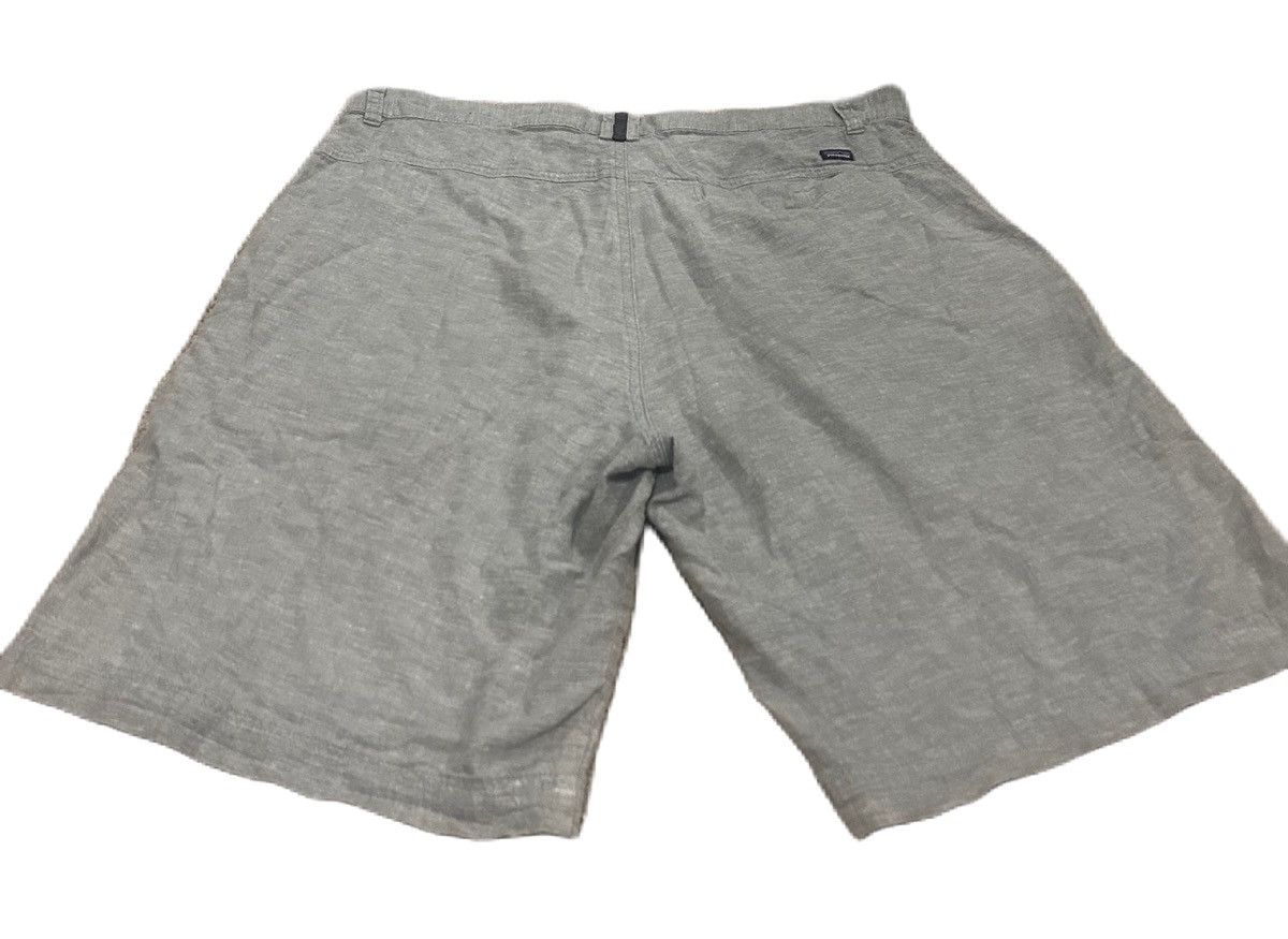 Patagonia Patagonia Men’s Grey Hemp Cargo Shorts Sz. 34-EUC Size US 34 / EU 50 - 2 Thumbnail