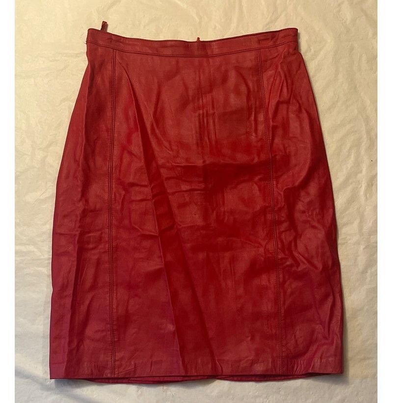 Other Vintage 80s Bloomingdale's y.e.s. Red Leather Skirt -Size: M Size 30" / US 8 / IT 44 - 2 Thumbnail