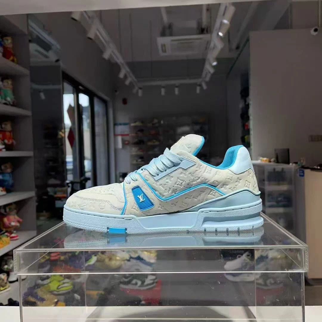 Louis Vuitton LV Trainer Ice Blue Allover 41 Verified Worn Once Size US 8 / EU 41 - 6 Thumbnail