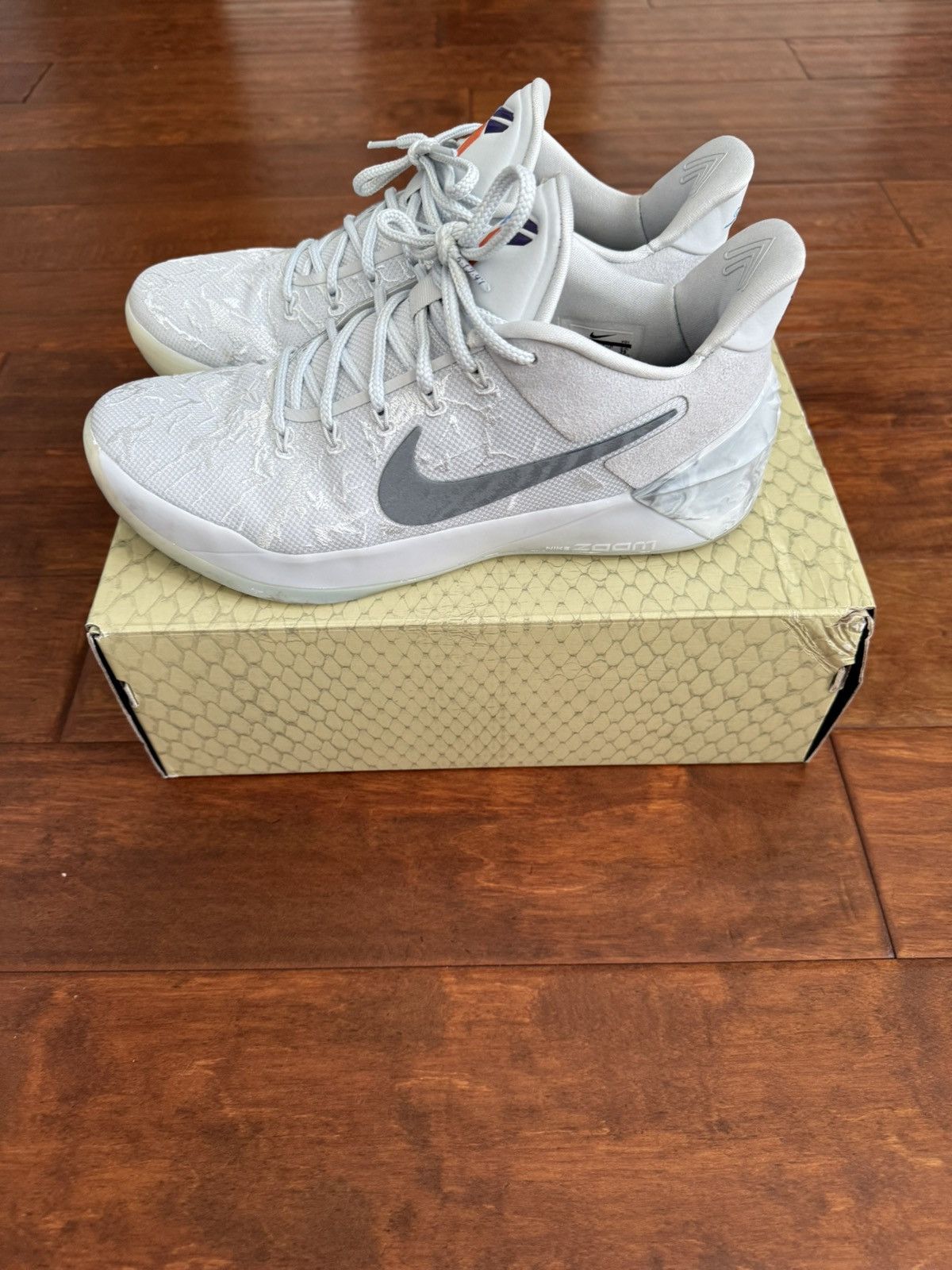 Compton Kobe Ads Nike Kobe “Derozan PE Compton