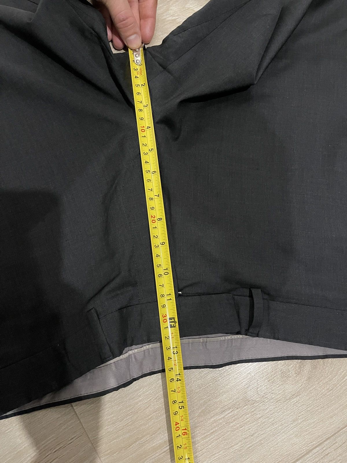 Hugo Boss Hugo boss trousers classic pants grey 34 Size US 34 / EU 50 - 11 Thumbnail
