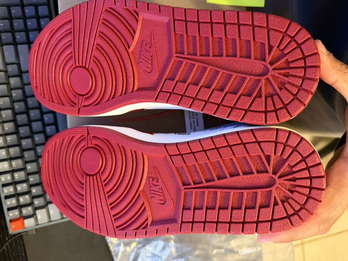 Nike × Off-White Off White Jordan 1 Chicago DS size 9.5 100% authentic Size US 9.5 / EU 42-43 - 14 Thumbnail