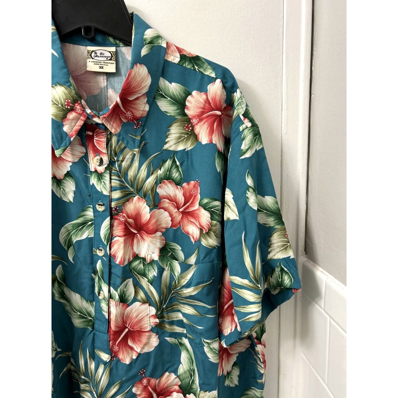Vivobarefoot VINTAGE Go Barefoot Hawaiian Shirt Men 3XL Blue Floral Print Button Down Short Sleeve Casual Nant Size US XXL / EU 58 / 5 - 4 Thumbnail