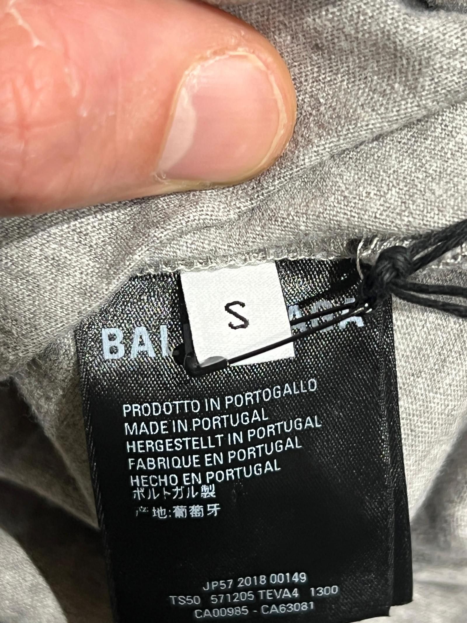 Balenciaga Balenciaga Grey Logo T-shirt Size US S / EU 44-46 / 1 - 5 Thumbnail