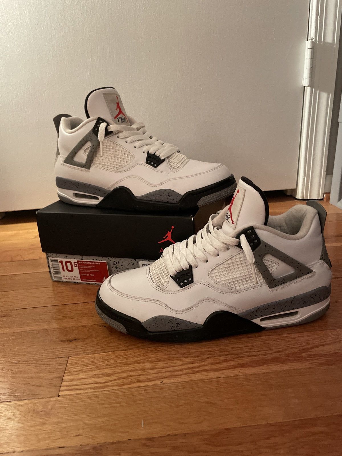 Jordan Brand Jordan 4 ‘ White Cement ‘ 2012 Size US 10.5 / EU 43-44 - 1 Thumbnail
