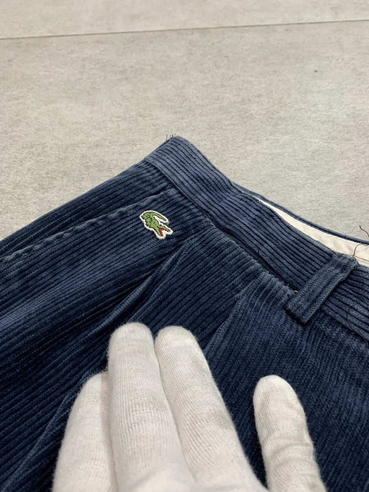 Lacoste 90s Vintage Luxury Lacoste faded Navy chino Corduroy trouser Size US 33 - 3 Thumbnail