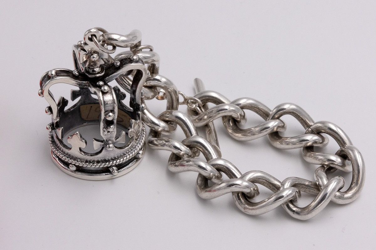 Vivienne Westwood Vivienne Westwood RARE Crown Bracelet Size ONE SIZE - 2 Thumbnail