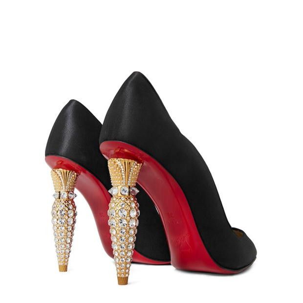 Christian Louboutin Lipstrass Crêpe Crystal-Embellished Pumps Size US 6 / IT 36 - 5 Thumbnail