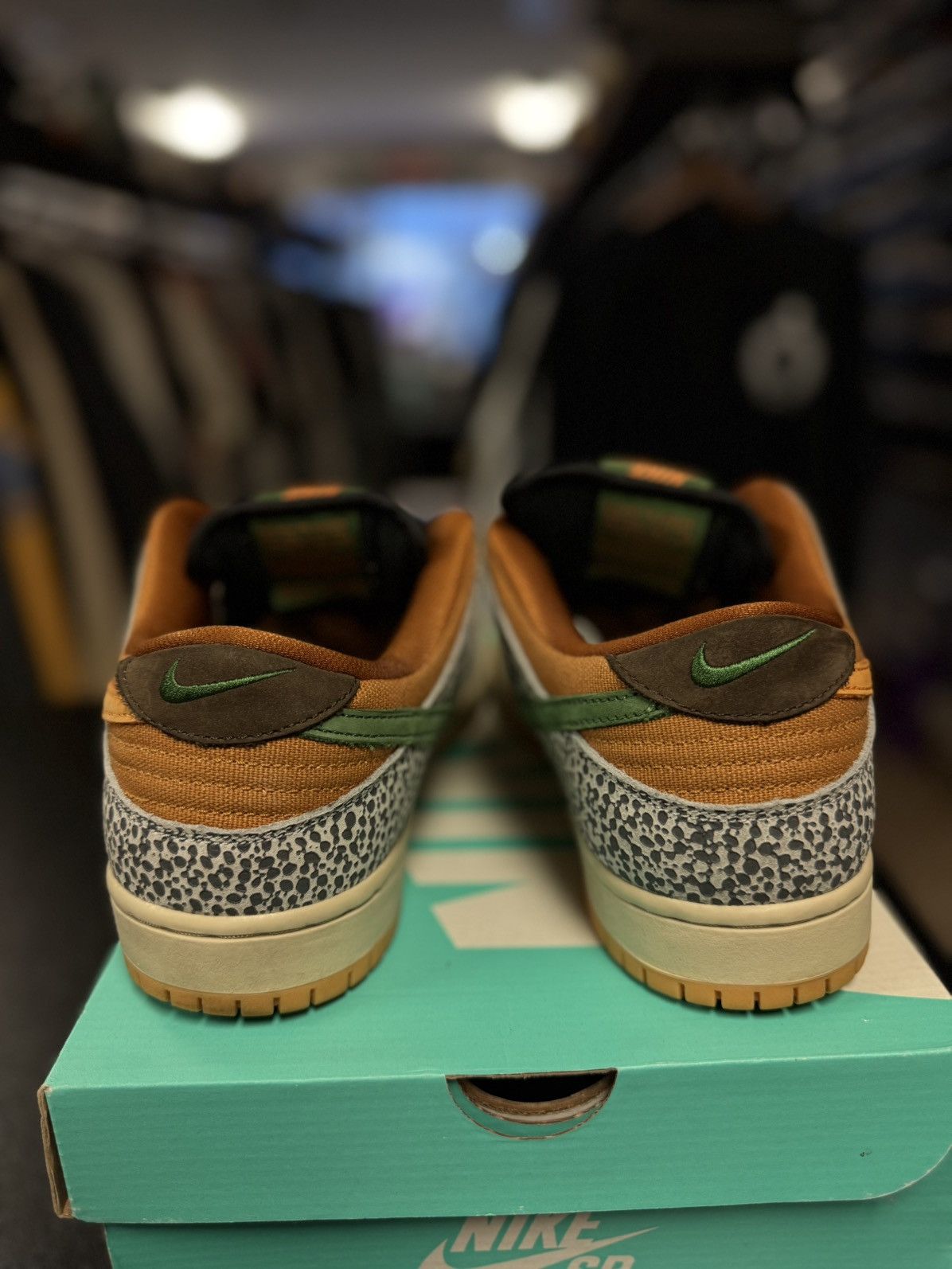 Nike Size 11 - Nike Dunk Pro SB Low Safari CD2563-002 Size US 11 / EU 44 - 7 Thumbnail