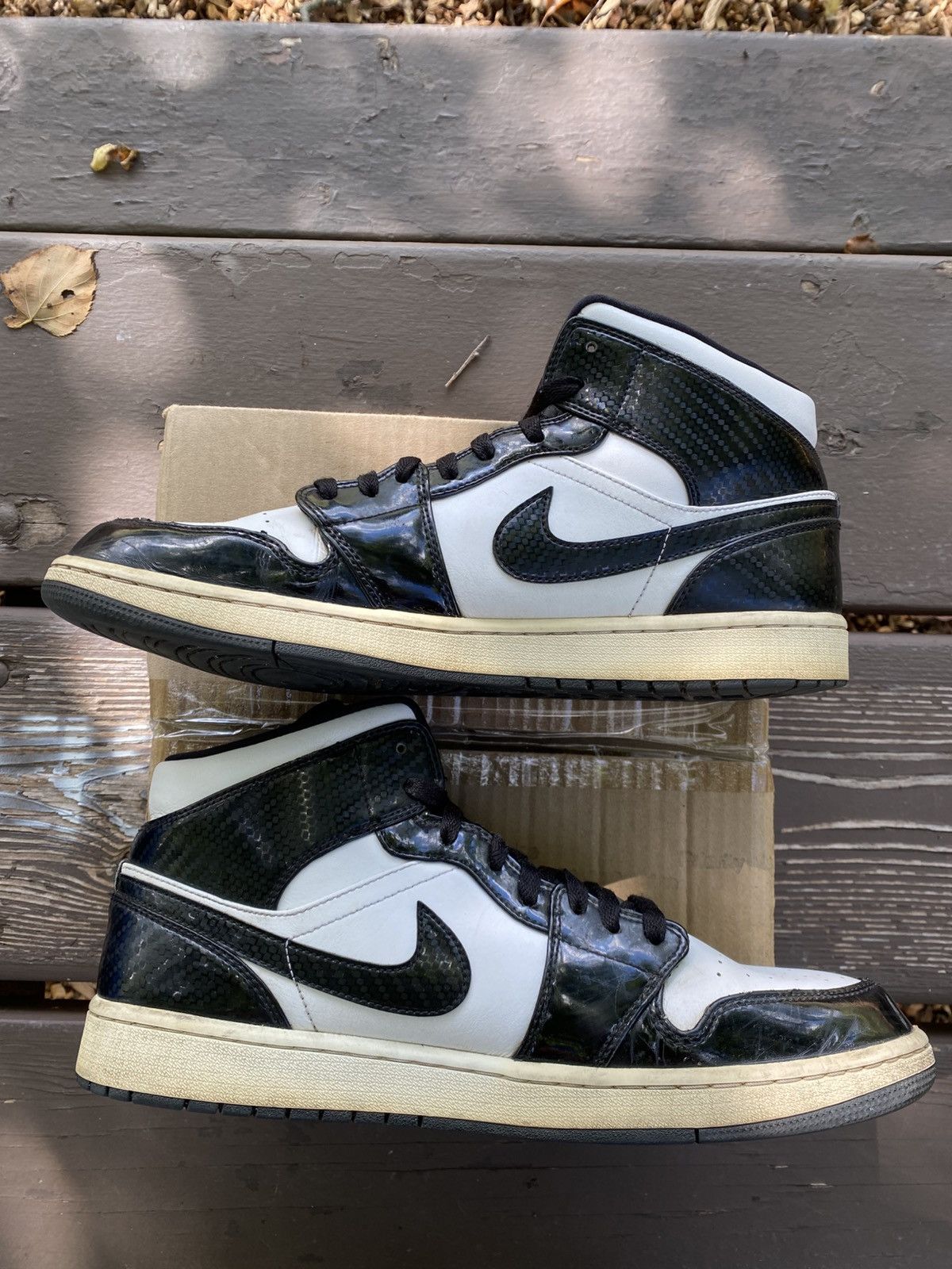 Jordan Brand Nike Air Jordan Retro 1 Mid All Star 2021 DD1649001 Size 13 Size US 13 / EU 46 - 4 Thumbnail