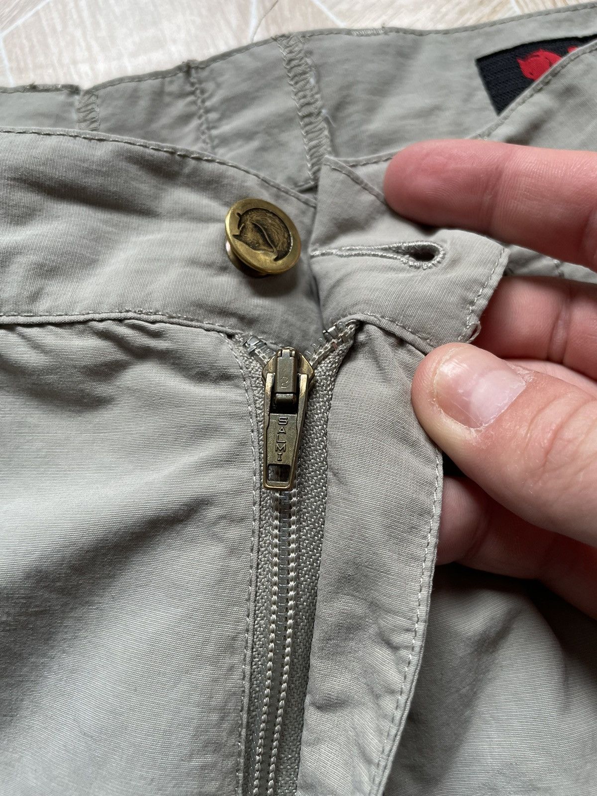 Fjallraven × Vintage Rare Outdoor Fjallraven Multi Pocket Tracking Nylon Shorts Size 27" / US 4 / IT 40 - 12 Thumbnail