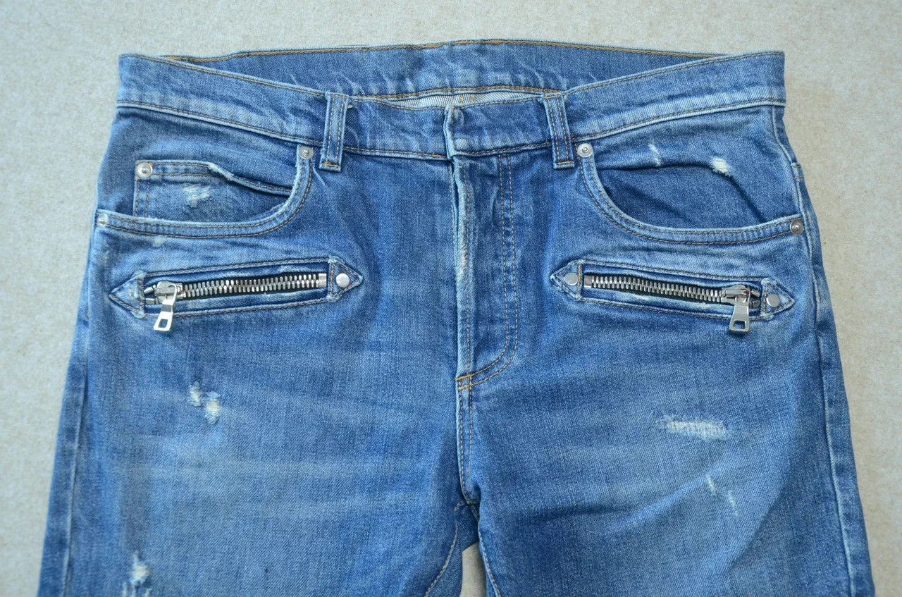 Balmain Balmain 18SS Biker Knee Pleat Washed Jeans Size US 31 - 2 Thumbnail