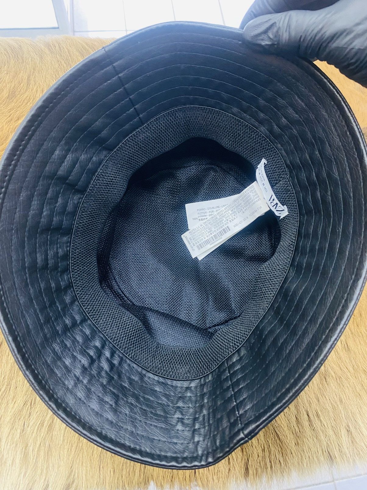 Zara ZARA FAUX LEATHER BUCKET HAT Size ONE SIZE - 3 Thumbnail