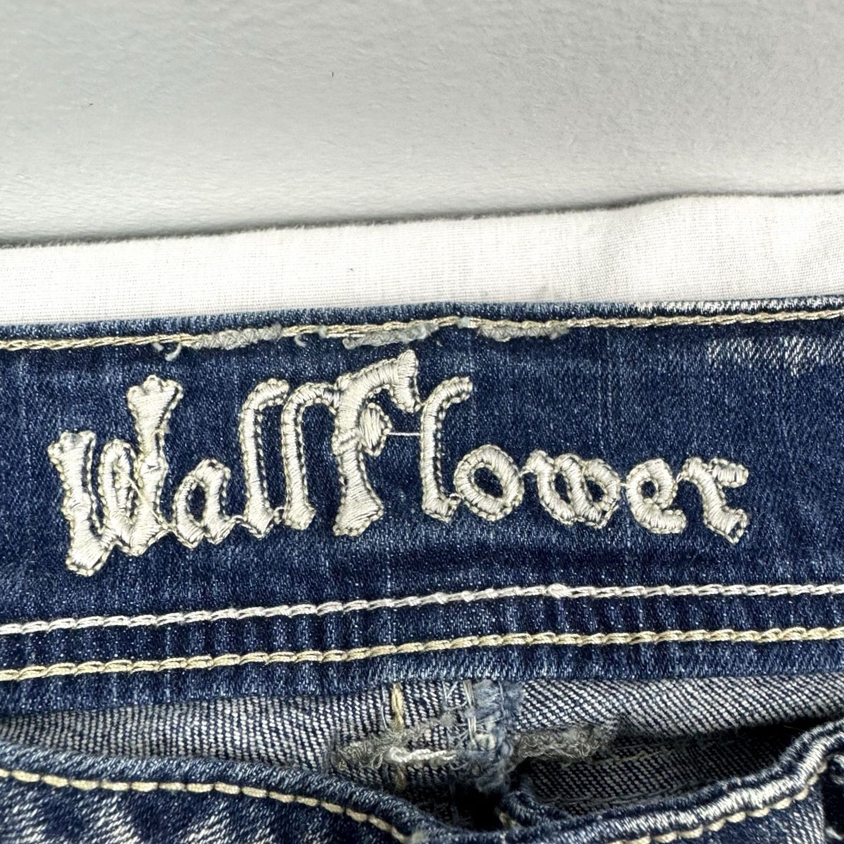 Vintage VINTAGE Wall Flower Jeans Womens Bootcut Rise Mid 9 Blue Hipster Y2K 2000s Girls Womens Size 30" / US 8 / IT 44 - 5 Thumbnail