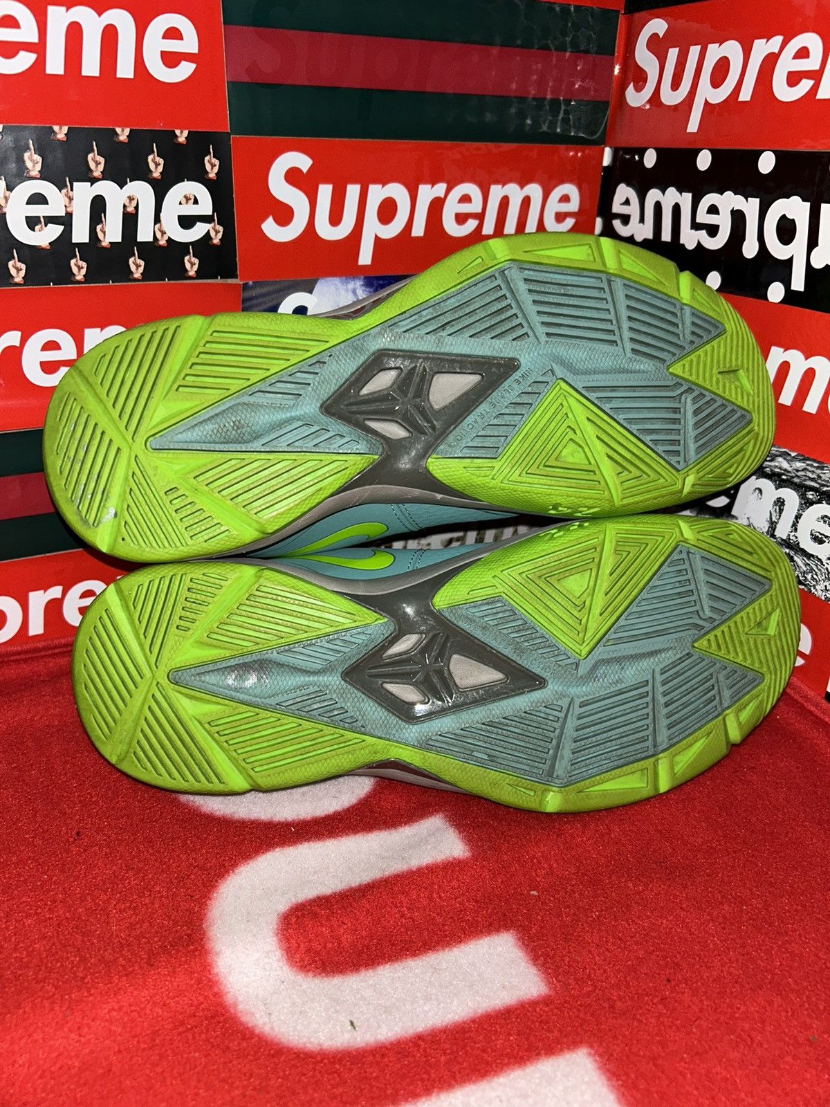 Nike Nike Zoom Kobe Venomenon 4 Diffused Jade 635578-300 size 8.5 Size US 8.5 / EU 41-42 - 5 Thumbnail