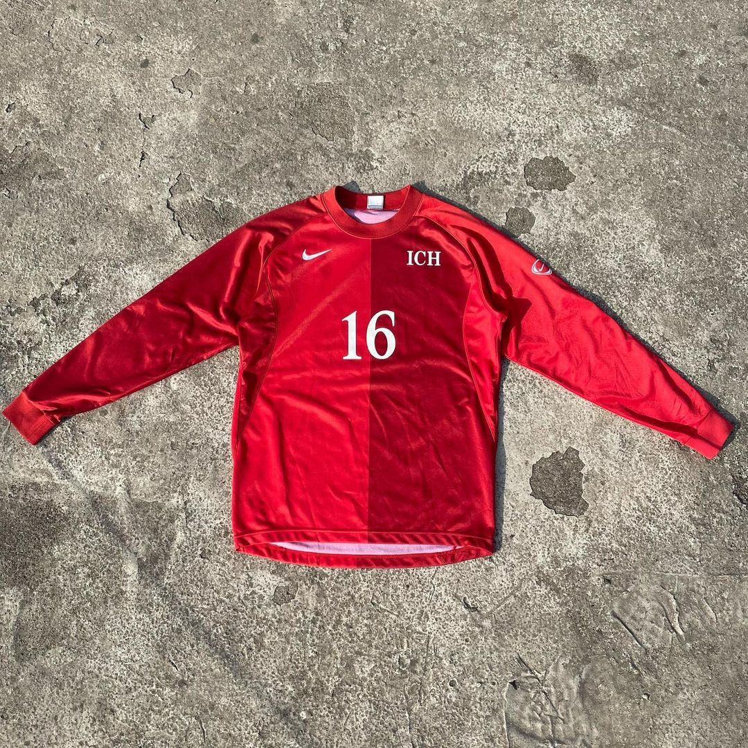 Nike NIKE GOALKEEPER JERSEY Size US M / EU 48-50 / 2 - 1 Thumbnail
