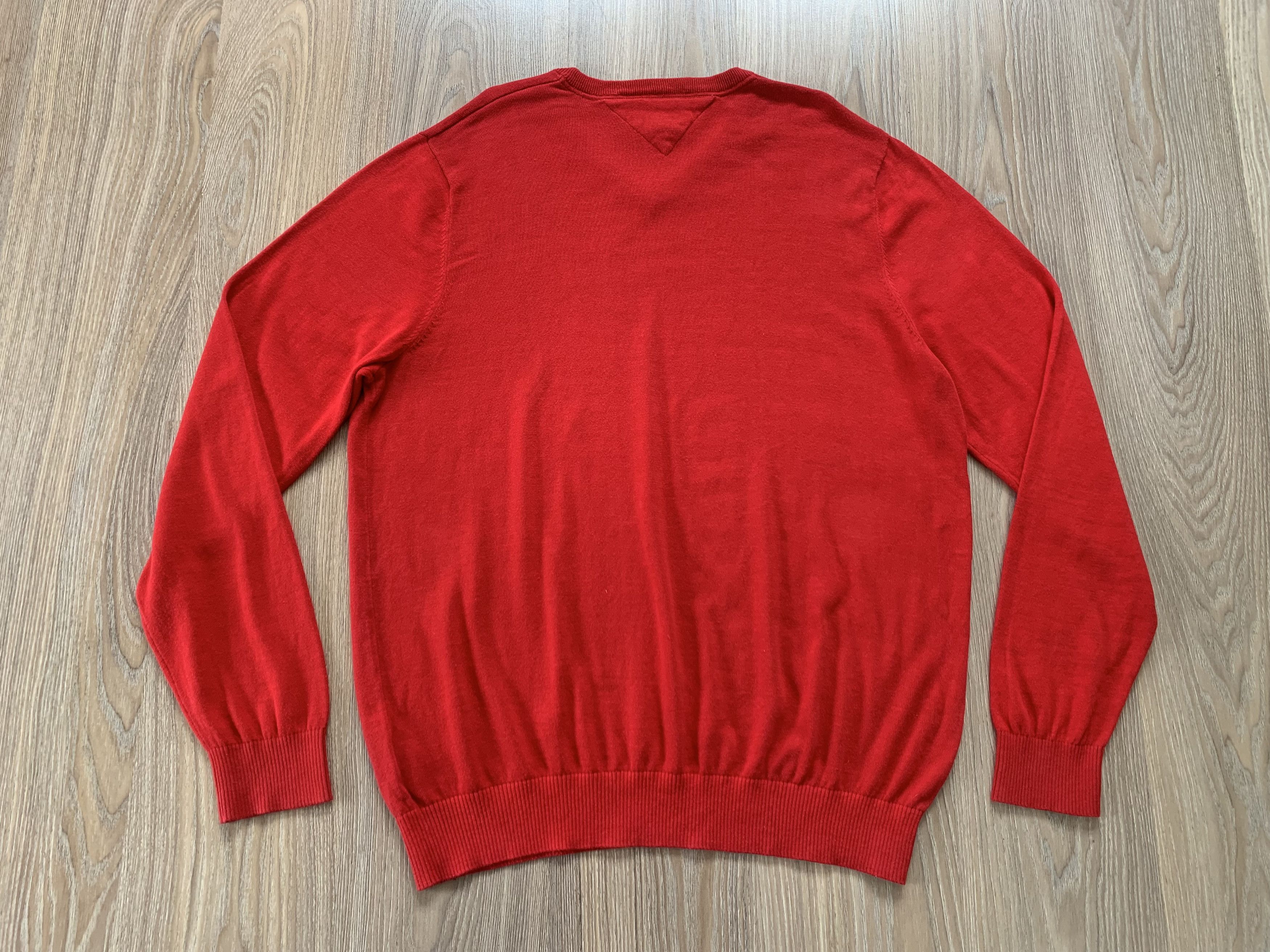 Tommy Hilfiger Tommy Hilfiger Cotton Red V Neck Sweater Size US XXL / EU 58 / 5 - 3 Thumbnail