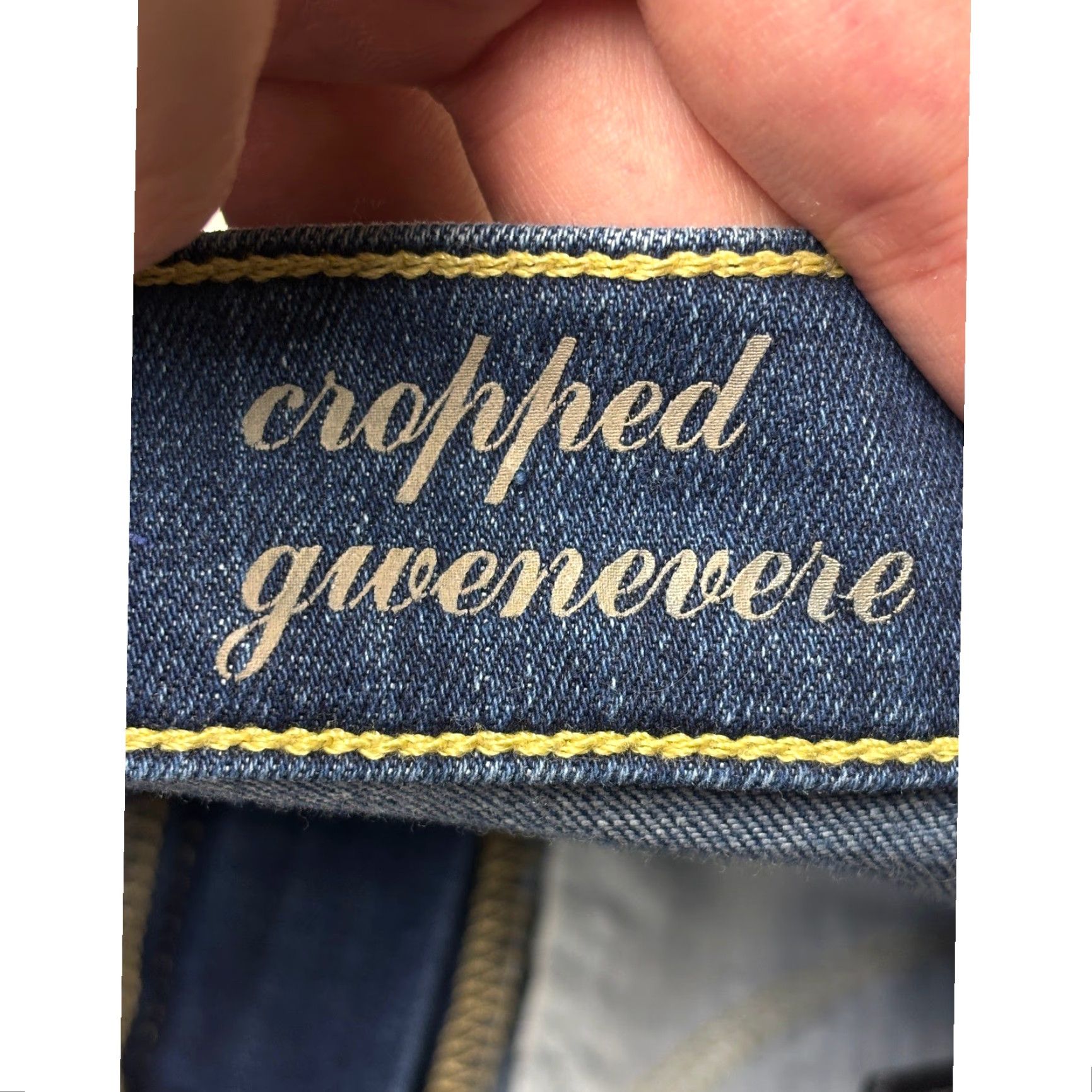 7 For All Mankind 7 For All Mankind Cropped Gwenevere Jeans Women's 30 Dark Wash Denim Slim Mid Rise Zip Button Pockets Stretch Cropped Jeans Women Size 30" / US 8 / IT 44 - 6 Thumbnail