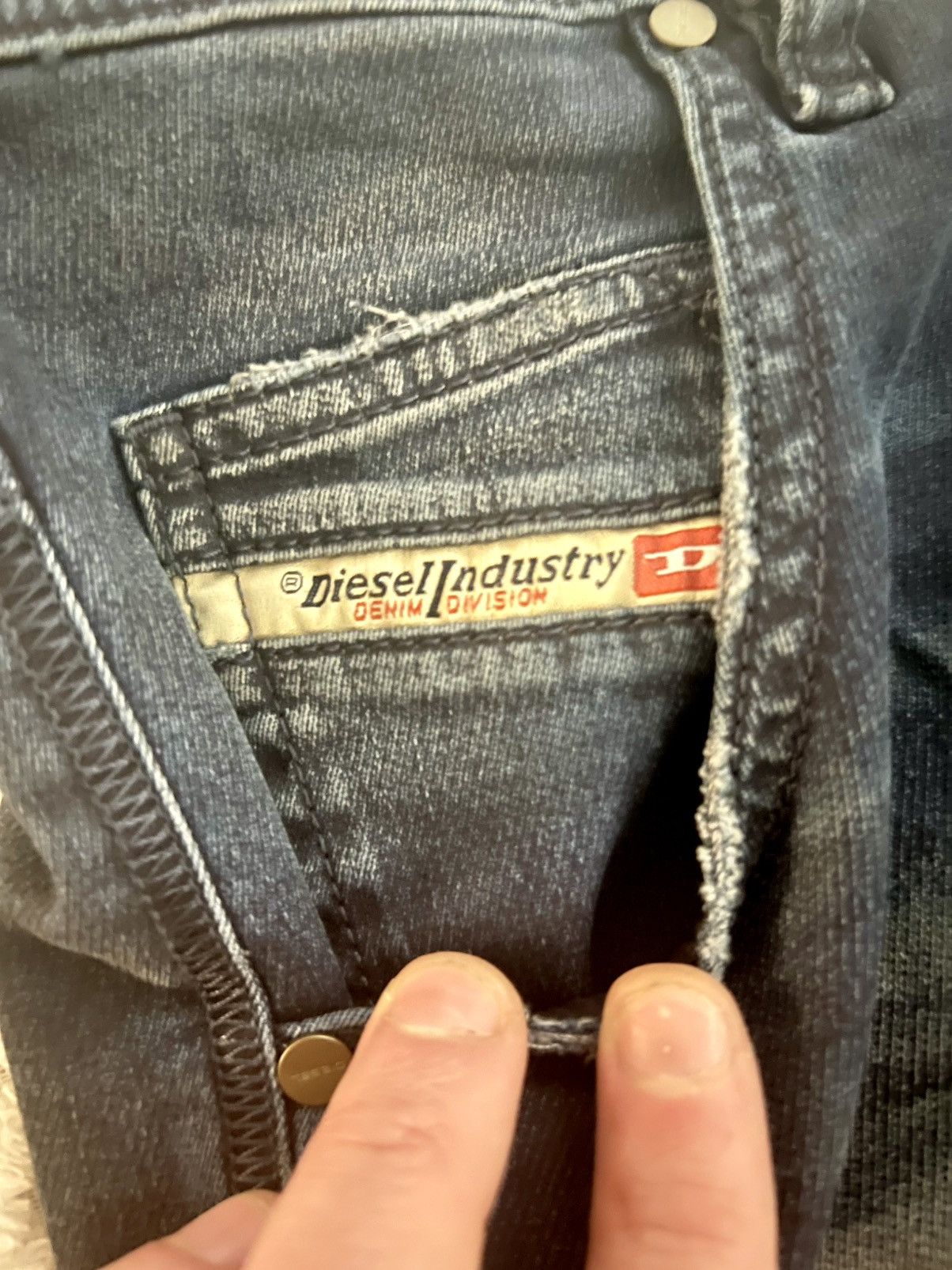 Diesel CRAZY Pair Of Joggjeans From Diesel In A Beautiful Deep Blue Size US 28 / EU 44 - 6 Thumbnail