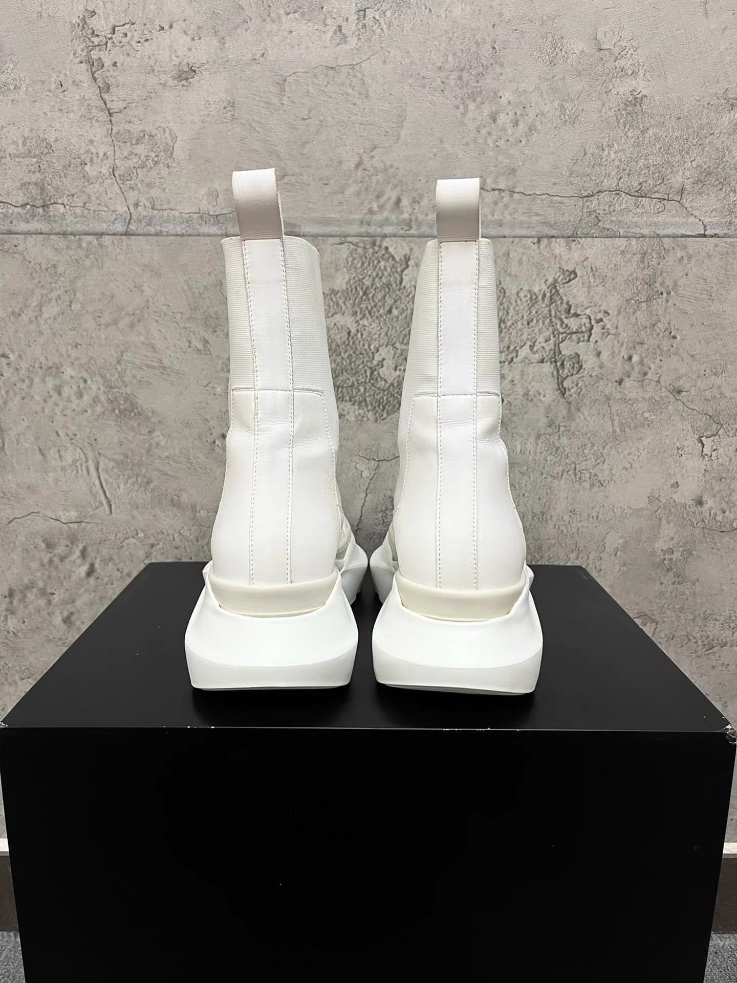 Rick Owens Rick Owens Thick Sole Leather Chelsea Boots K34 Size US 6 / EU 39 - 5 Thumbnail