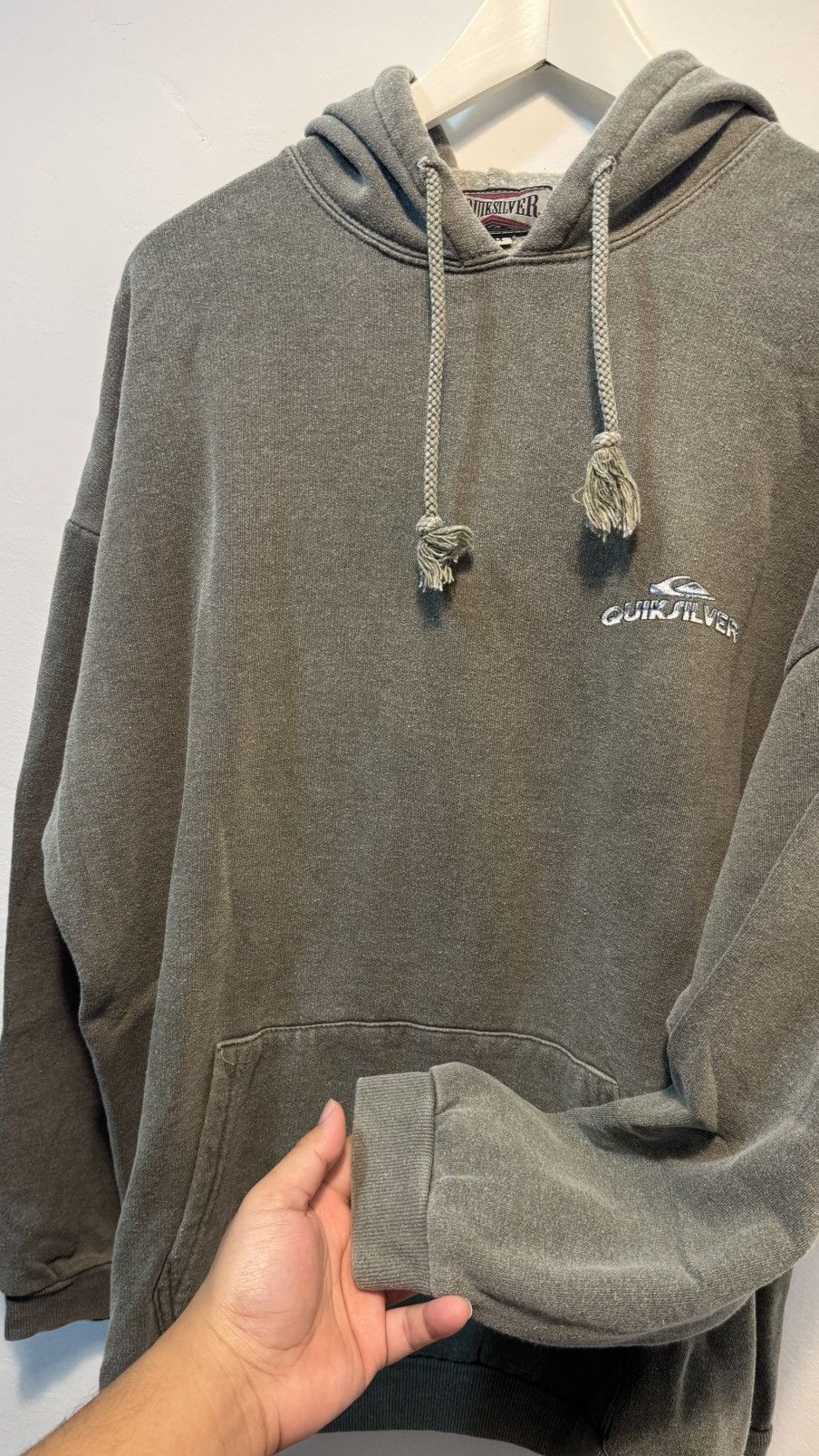 Quiksilver Vintage Quiksilver Faded Hoodies Size US L / EU 52-54 / 3 - 5 Thumbnail