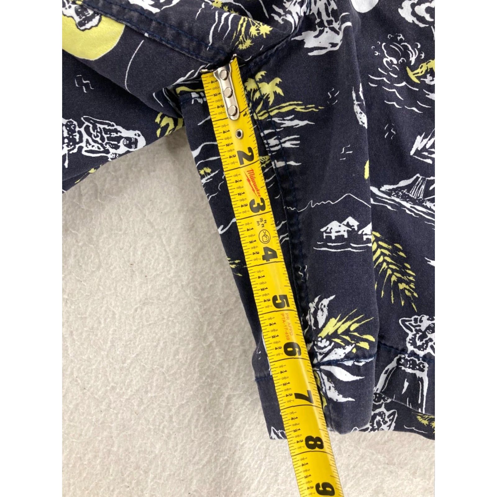 American Eagle Outfitters American Eagle Outfitters Chino Shorts Mens 29 Floral Multicolor Casual Aloha Size US 29 - 4 Thumbnail